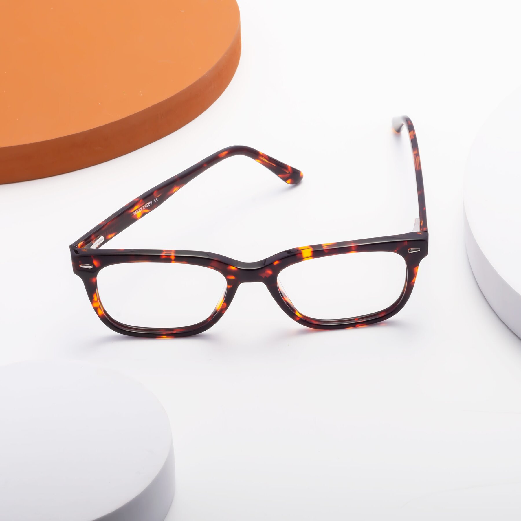 Lifestyle photography #1 of 1052 in Red Tortoise with Clear Eyeglass Lenses