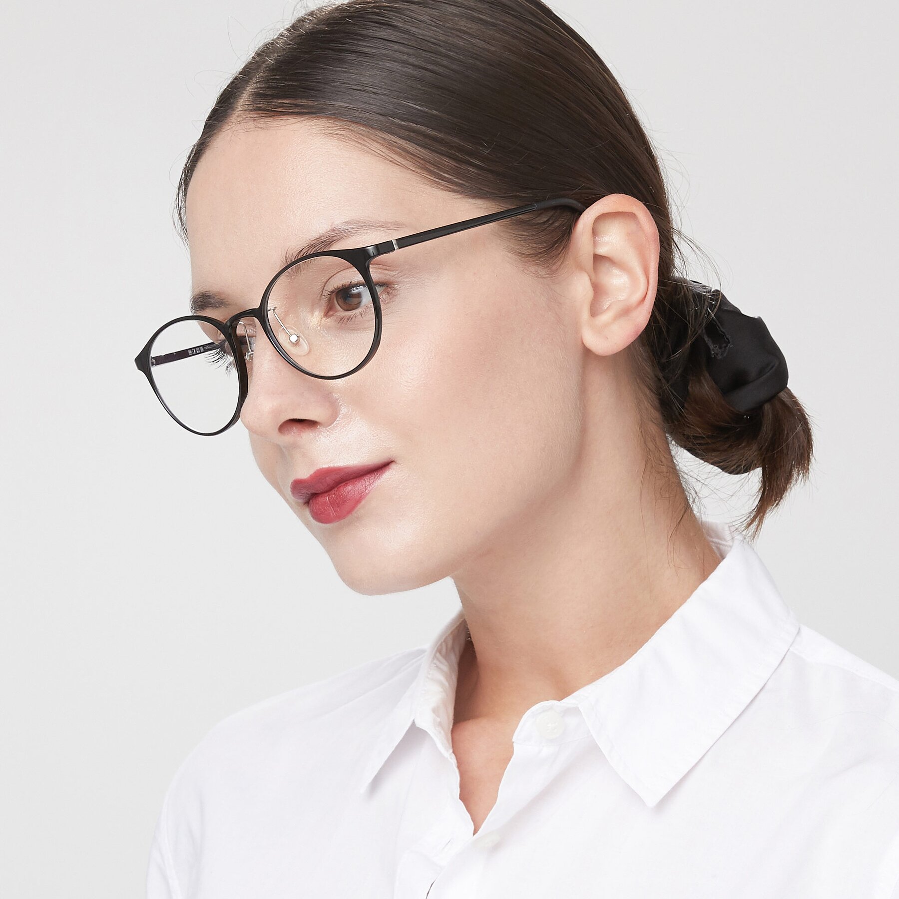 Women's lifestyle photography of S7027 in Black with Clear Reading Eyeglass Lenses