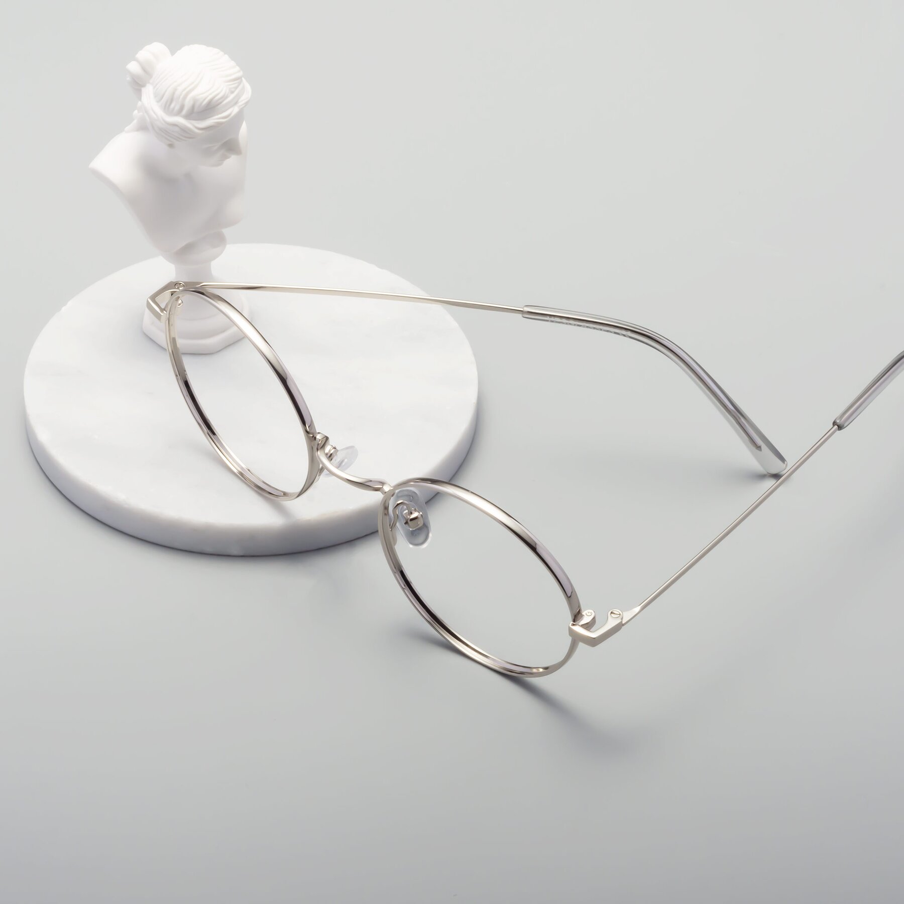 Lifestyle photography #1 of Moore in Silver with Clear Eyeglass Lenses