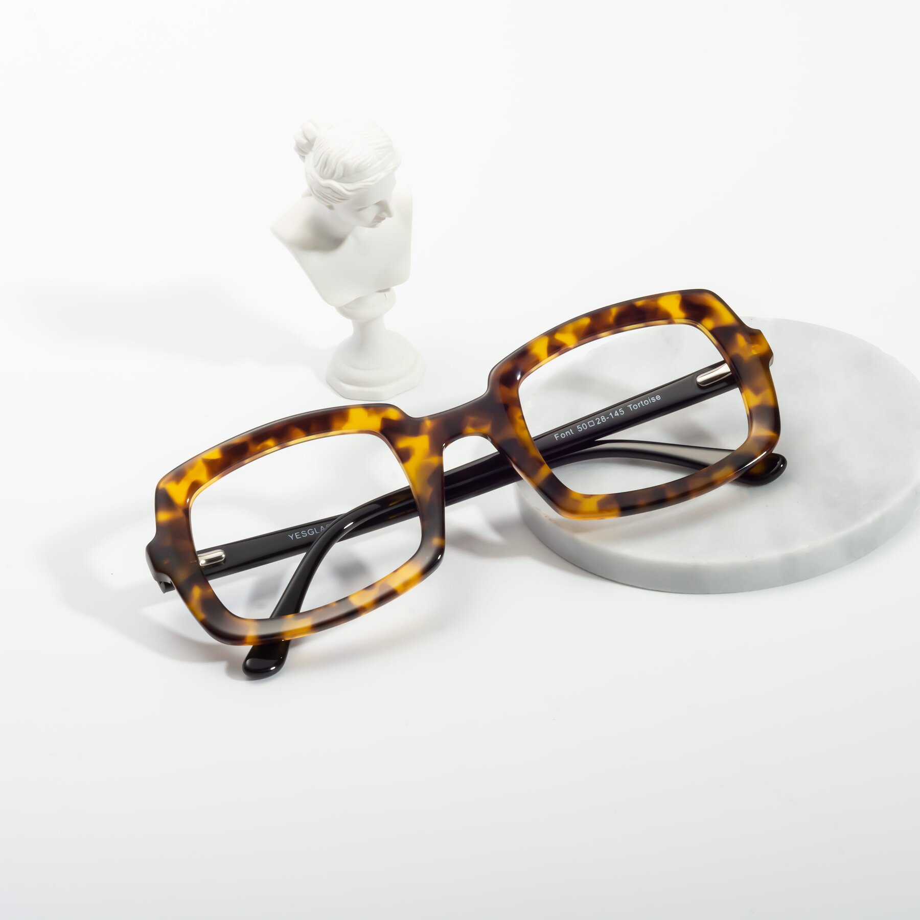 Lifestyle photography #1 of Font in Tortoise with Clear Eyeglass Lenses