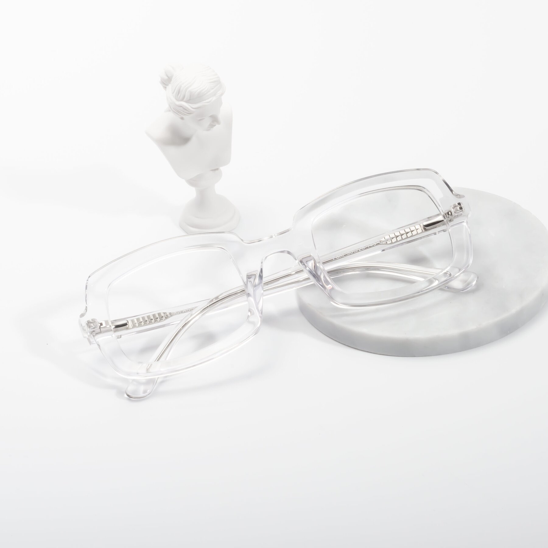 Lifestyle photography #1 of Font in Clear with Clear Eyeglass Lenses