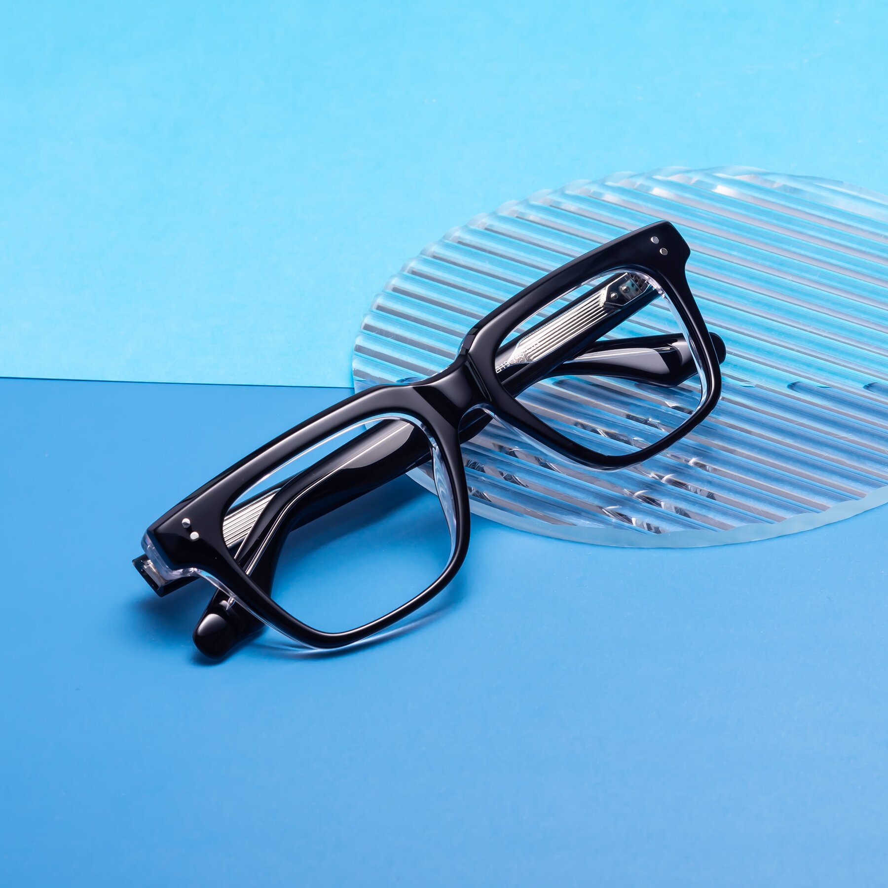 Lifestyle photography #1 of Gates in Black-Clear with Clear Blue Light Blocking Lenses