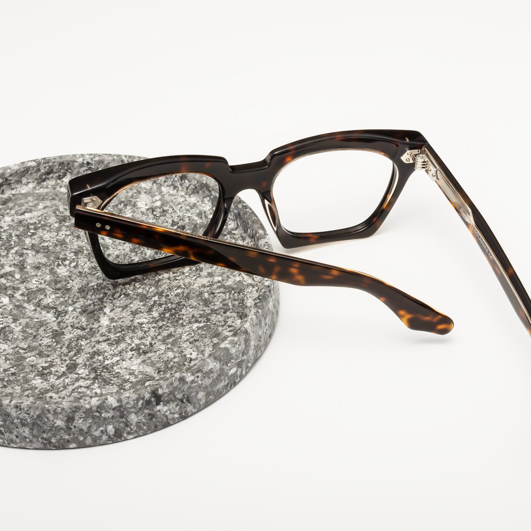 Lifestyle photography #2 of Donnie in Tortoise-Clear with Clear Eyeglass Lenses