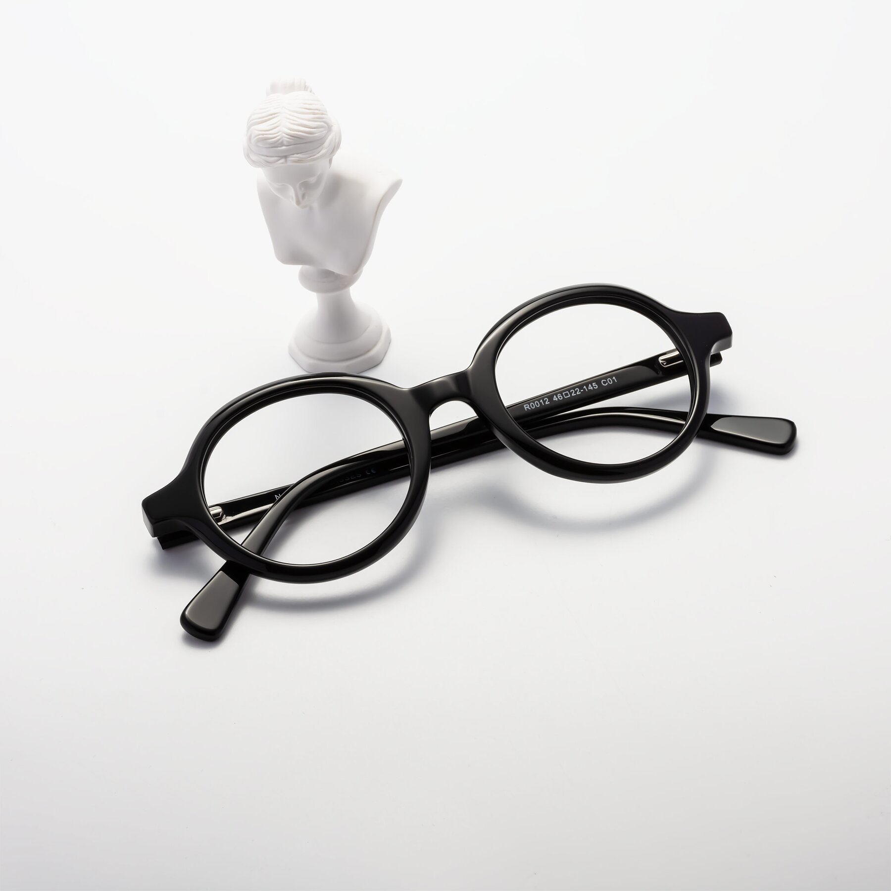 Lifestyle photography #1 of Nemo in Black with Clear Reading Eyeglass Lenses