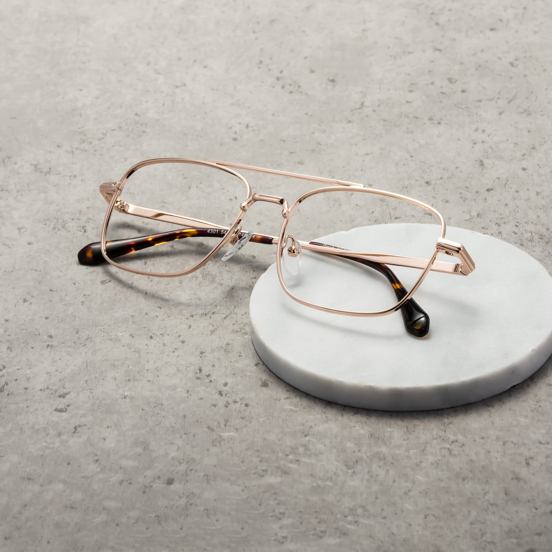 Lifestyle photography #1 of Dash in Rose Gold with Clear Reading Eyeglass Lenses