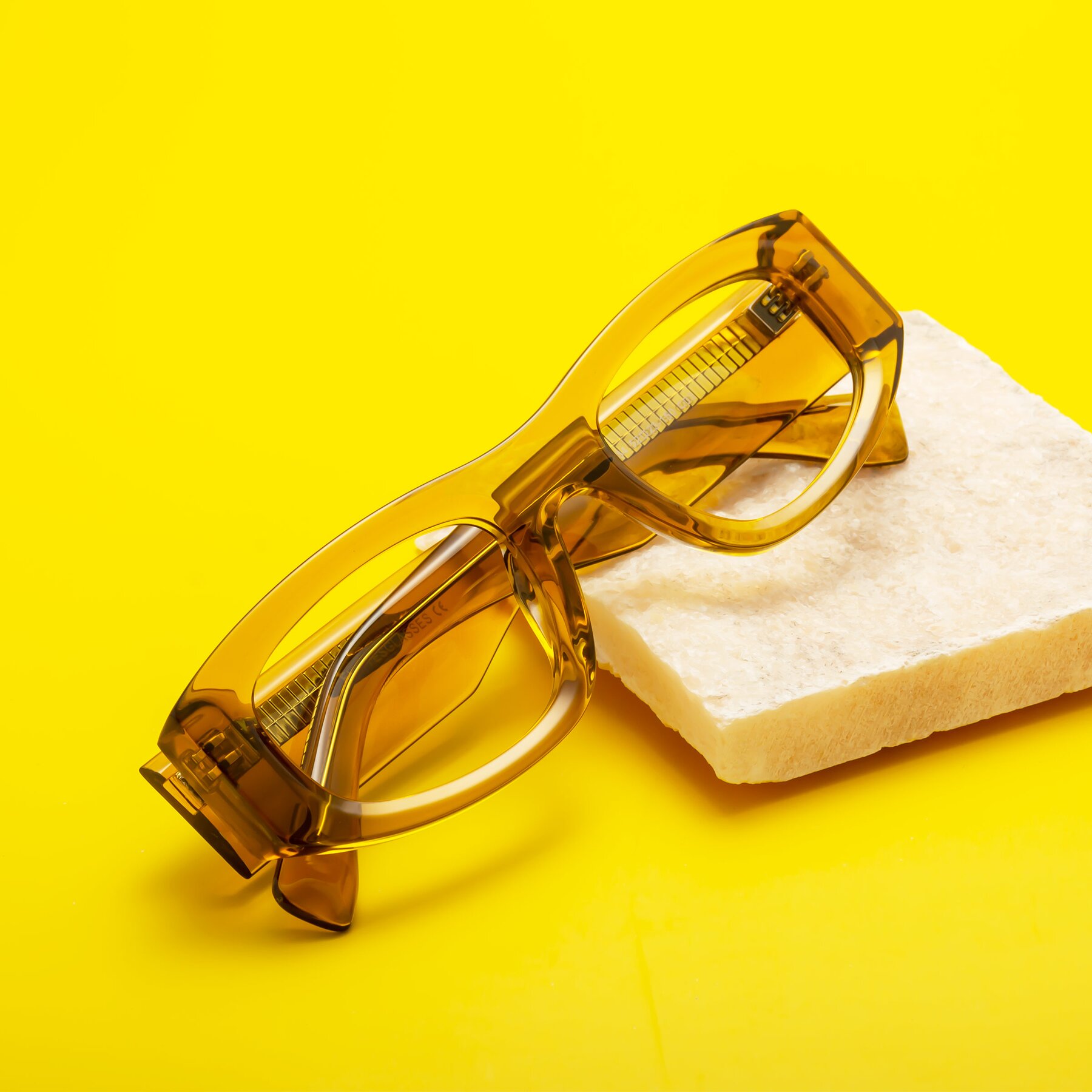 Lifestyle photography #1 of Elm in Honey with Clear Eyeglass Lenses