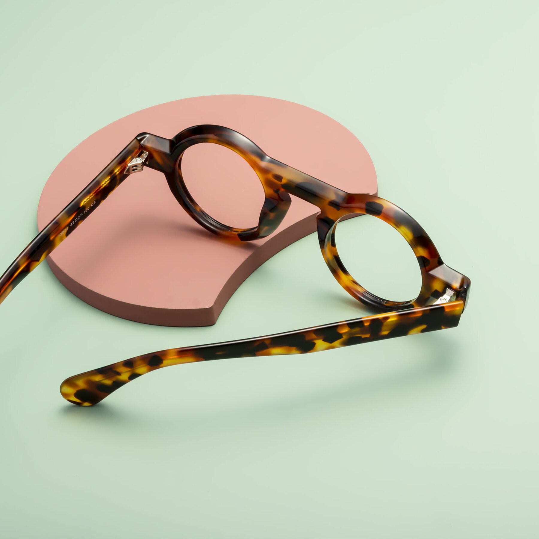 Lifestyle photography #2 of Oboe in Tortoise with Clear Reading Eyeglass Lenses