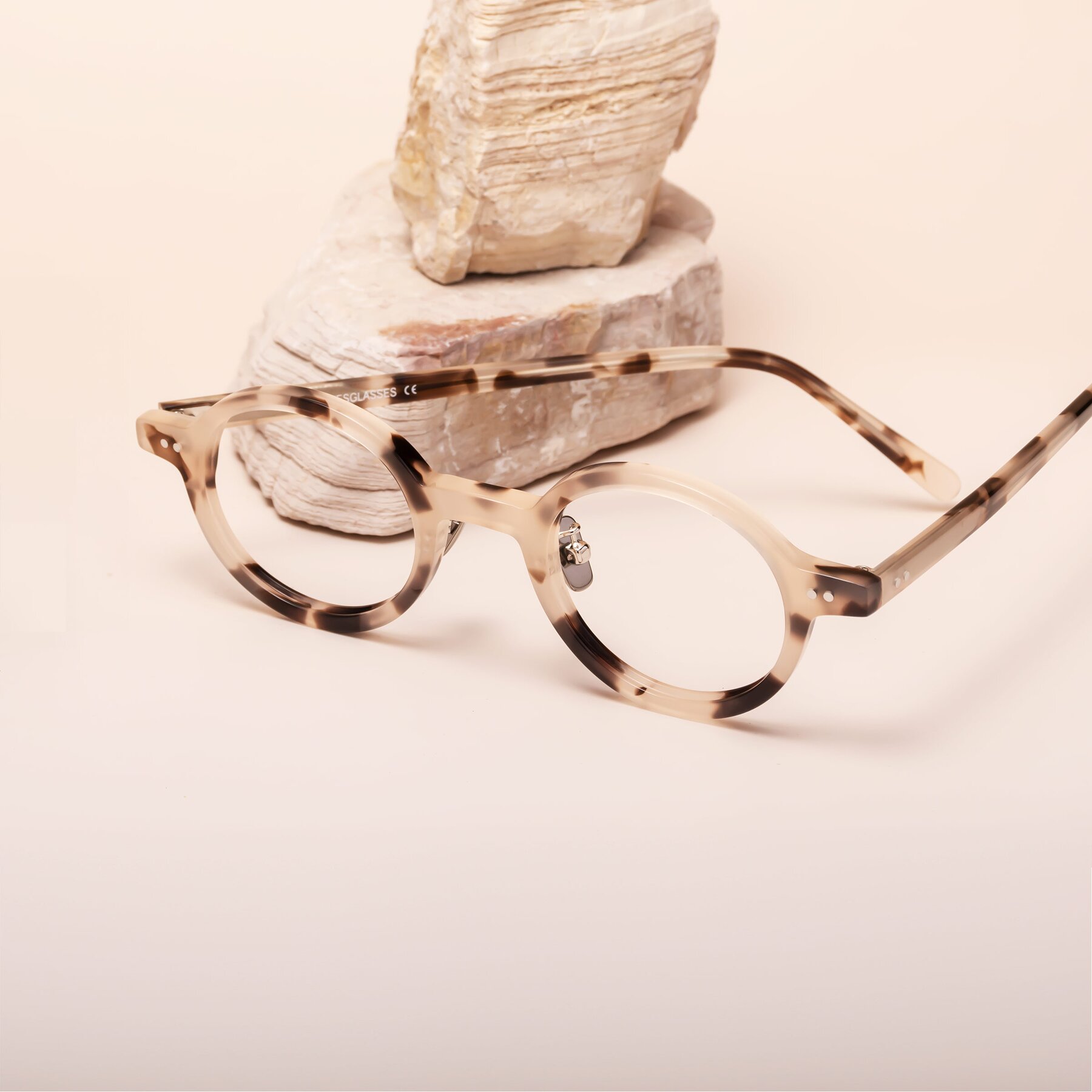Lifestyle photography #2 of Rollin in Ivory Tortoise with Clear Eyeglass Lenses