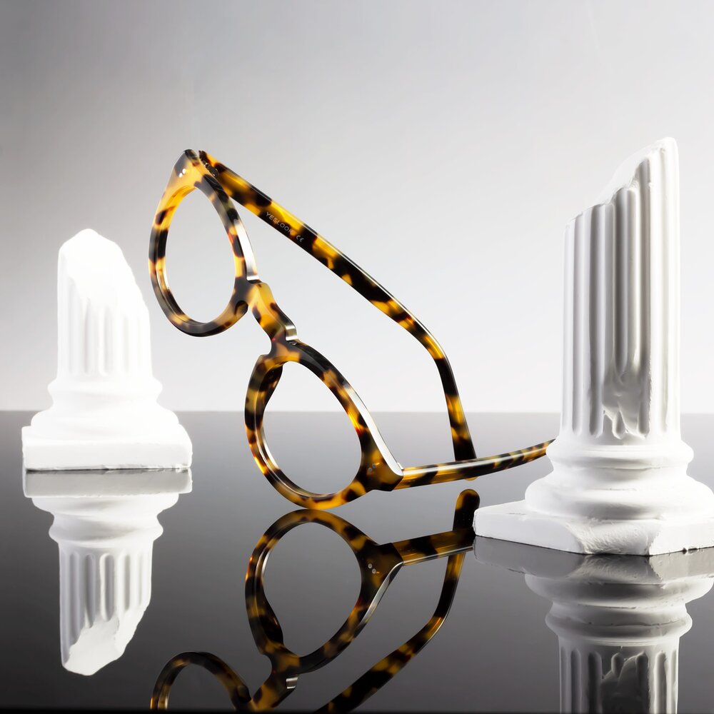 Golden Tortoise Narrow Retro-Vintage Round Eyeglasses