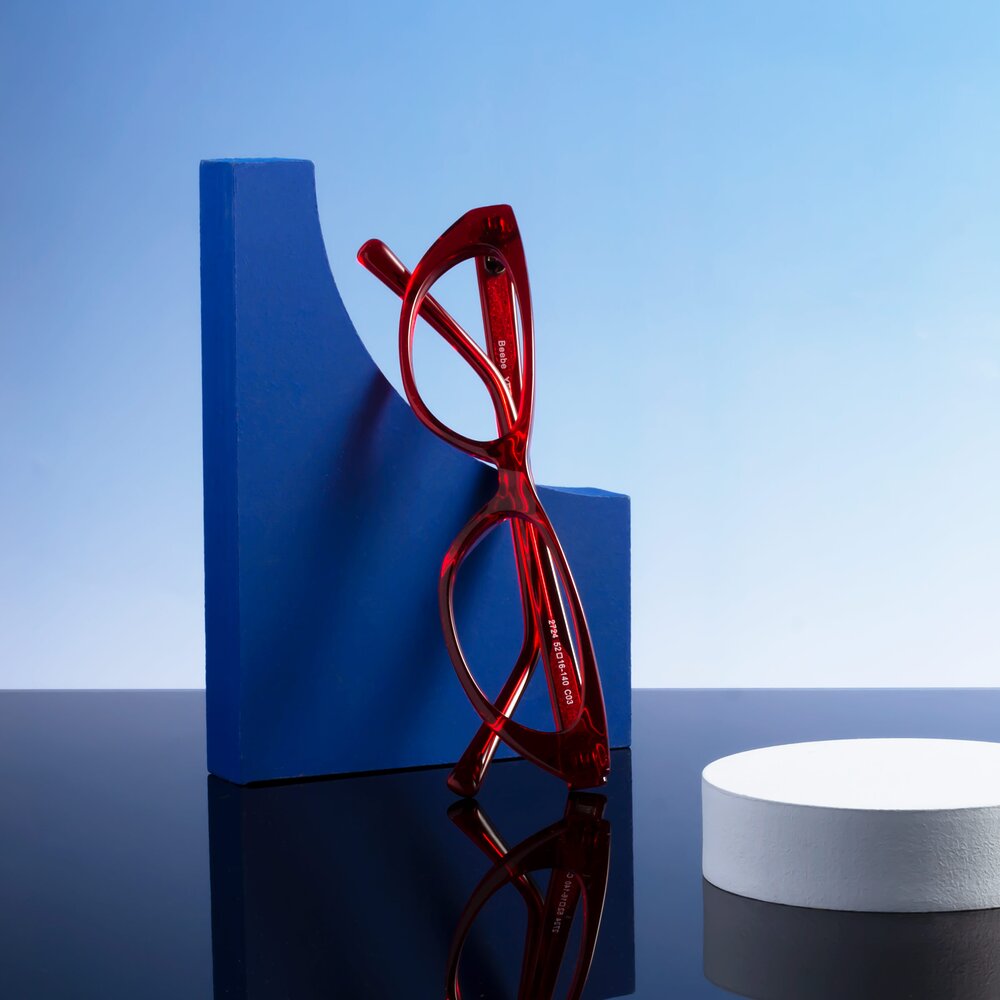 Pearlescent Red Narrow Geek-Chic Cat-Eye Eyeglasses