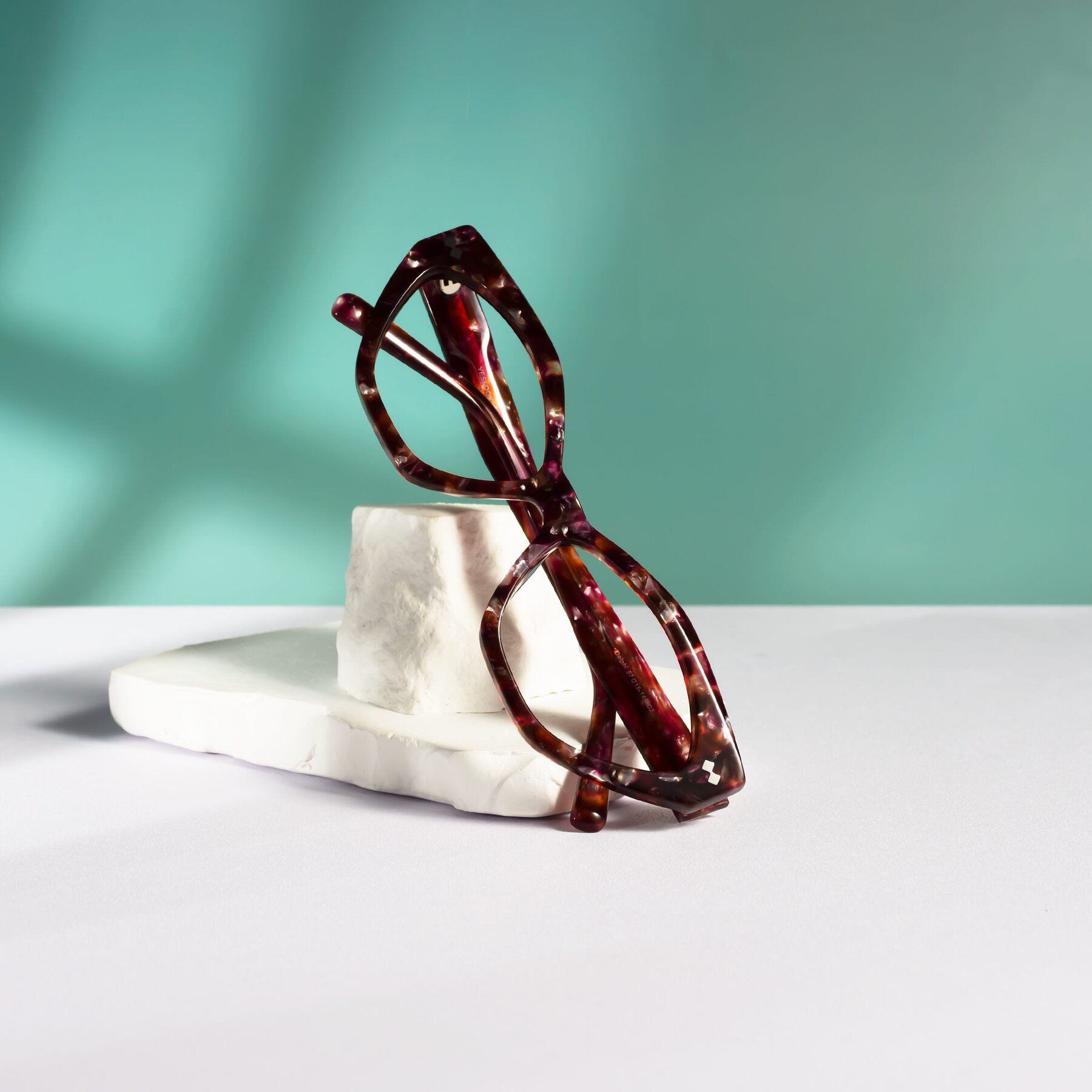 Lifestyle photography #1 of Delphi in Plum Tortoise with Clear Eyeglass Lenses