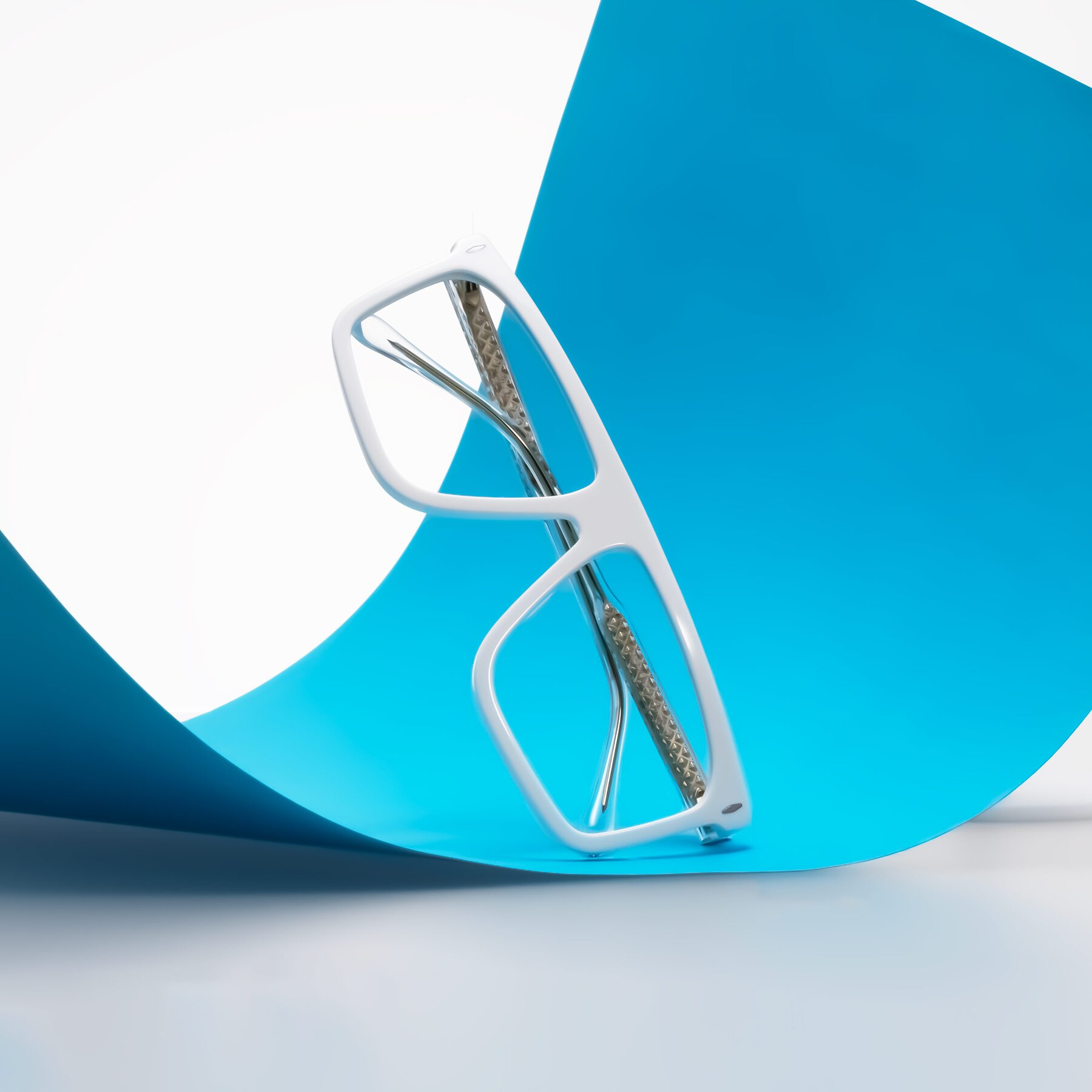 Lifestyle photography #1 of Vazquez in White/Gold with Clear Blue Light Blocking Lenses