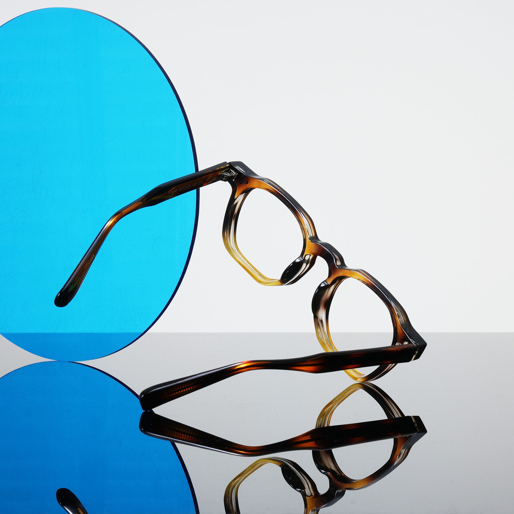Lifestyle photography #1 of Fingar in Brown Tortoise with Clear Blue Light Blocking Lenses