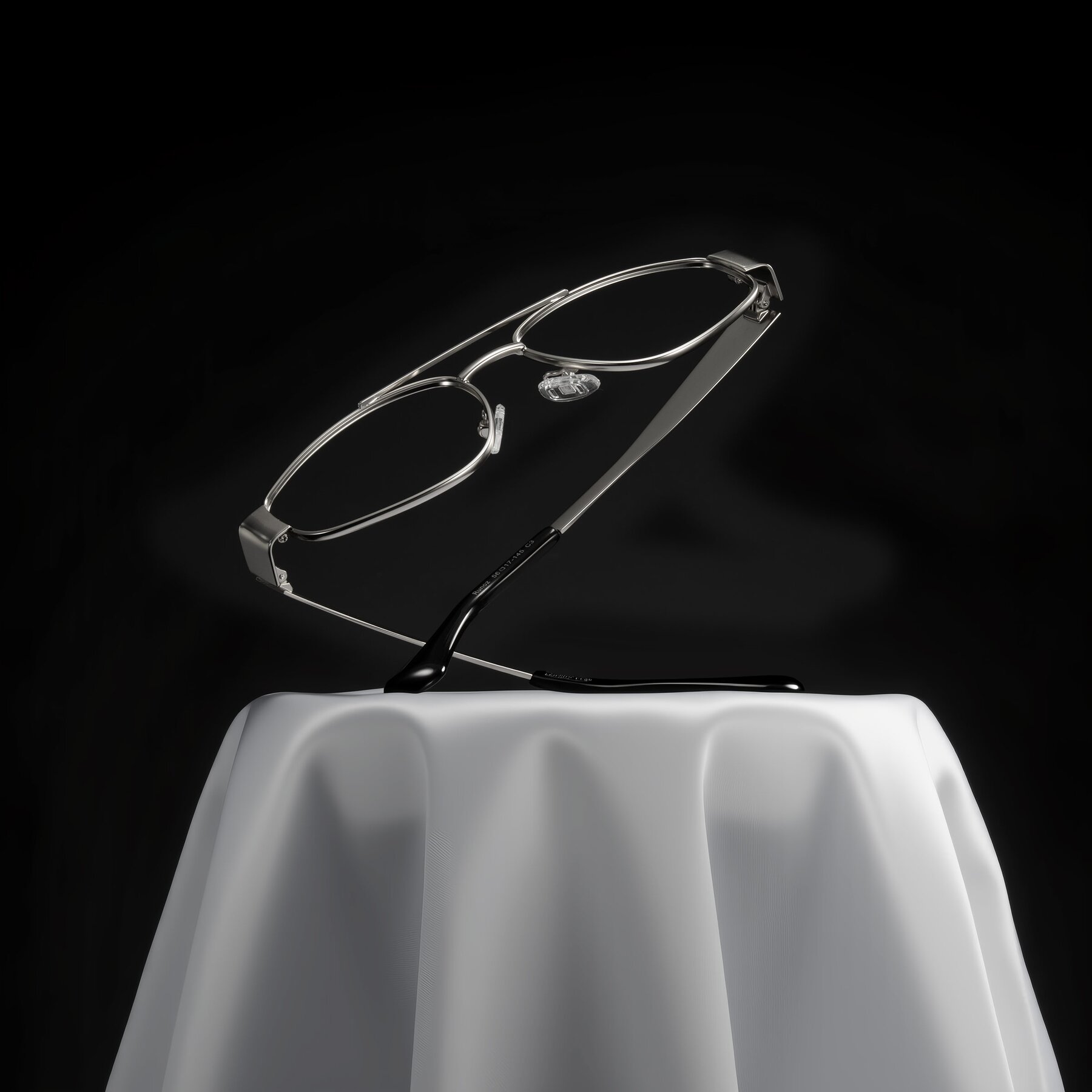 Lifestyle photography #1 of Runoz in Silver with Clear Eyeglass Lenses