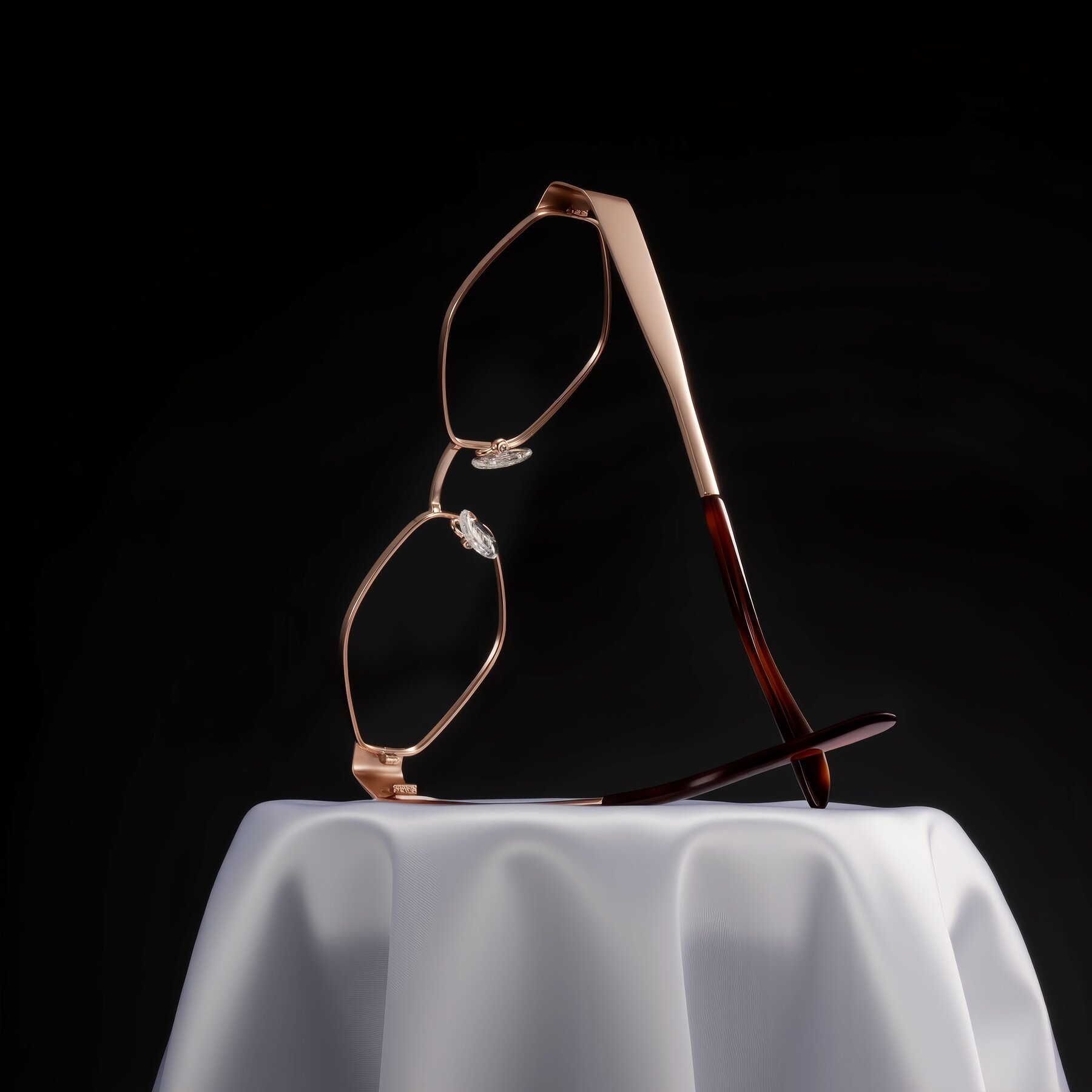 Lifestyle photography #2 of Midney in Rose Gold with Clear Eyeglass Lenses