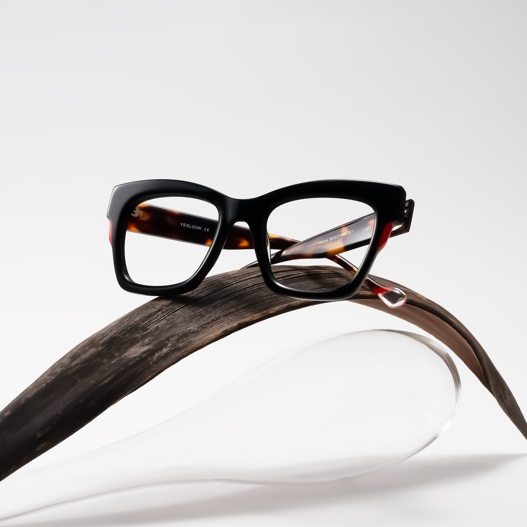 Lifestyle photography #2 of Yatole in Black/Tortoise with Clear Eyeglass Lenses
