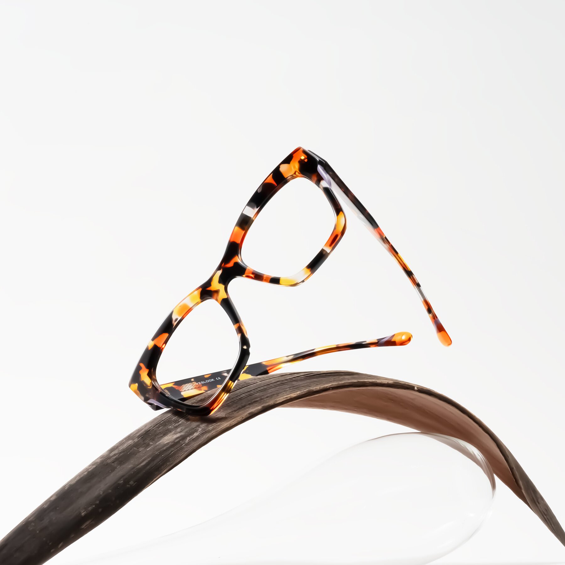 Lifestyle photography #1 of Yatole in Orange Tortoise with Clear Eyeglass Lenses