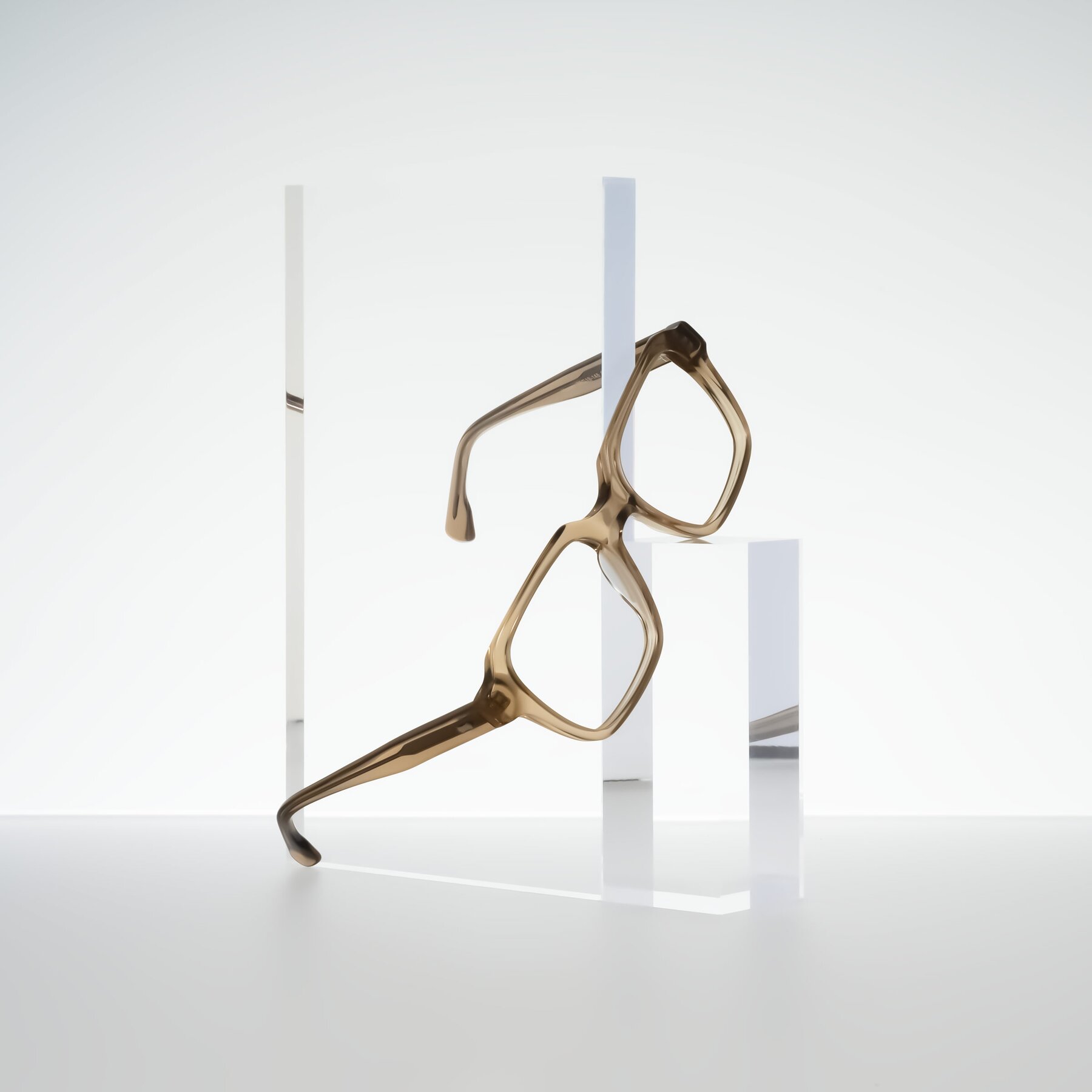 Lifestyle photography #1 of Harper in Champagne with Clear Reading Eyeglass Lenses