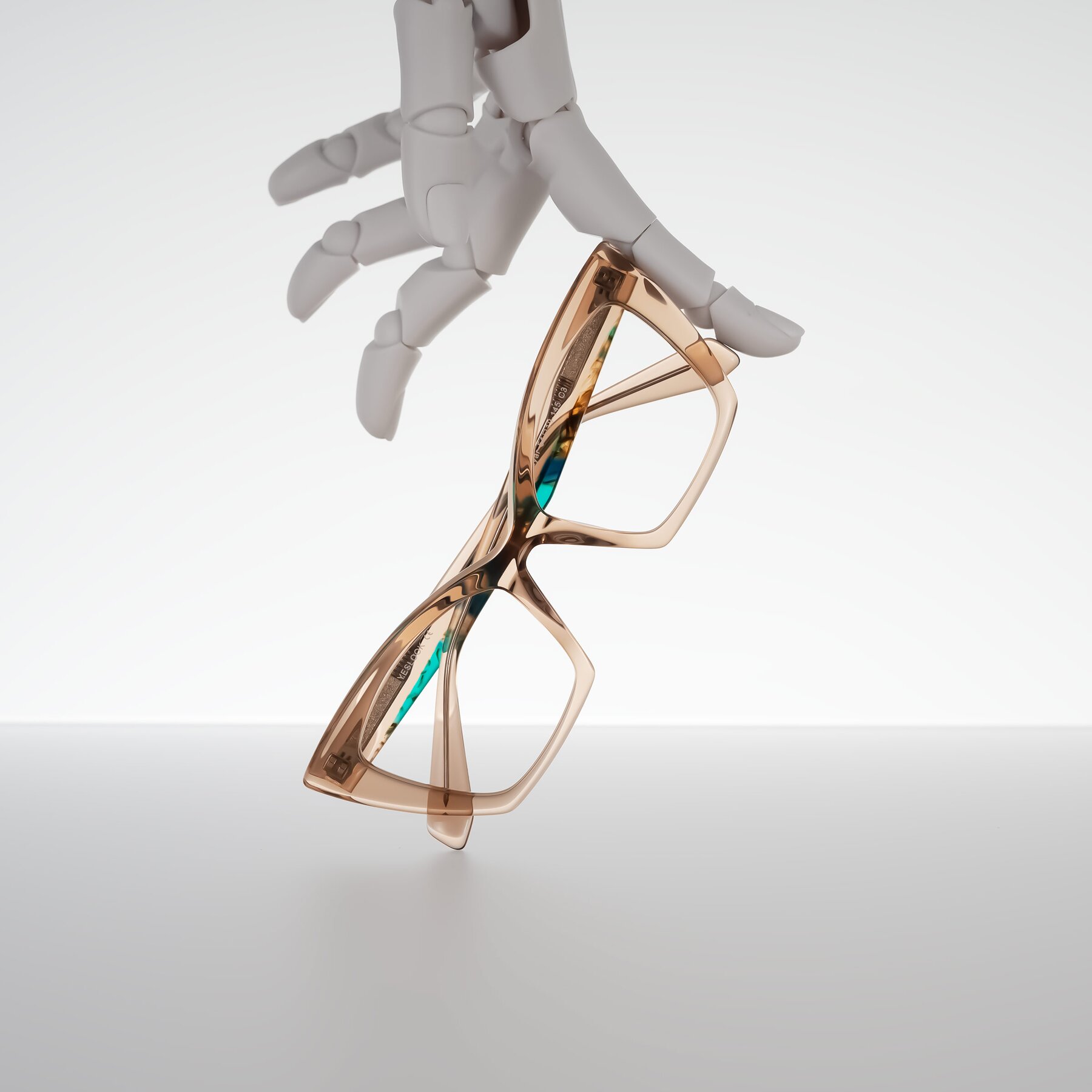 Lifestyle photography #2 of Wayar in Champagne with Clear Eyeglass Lenses
