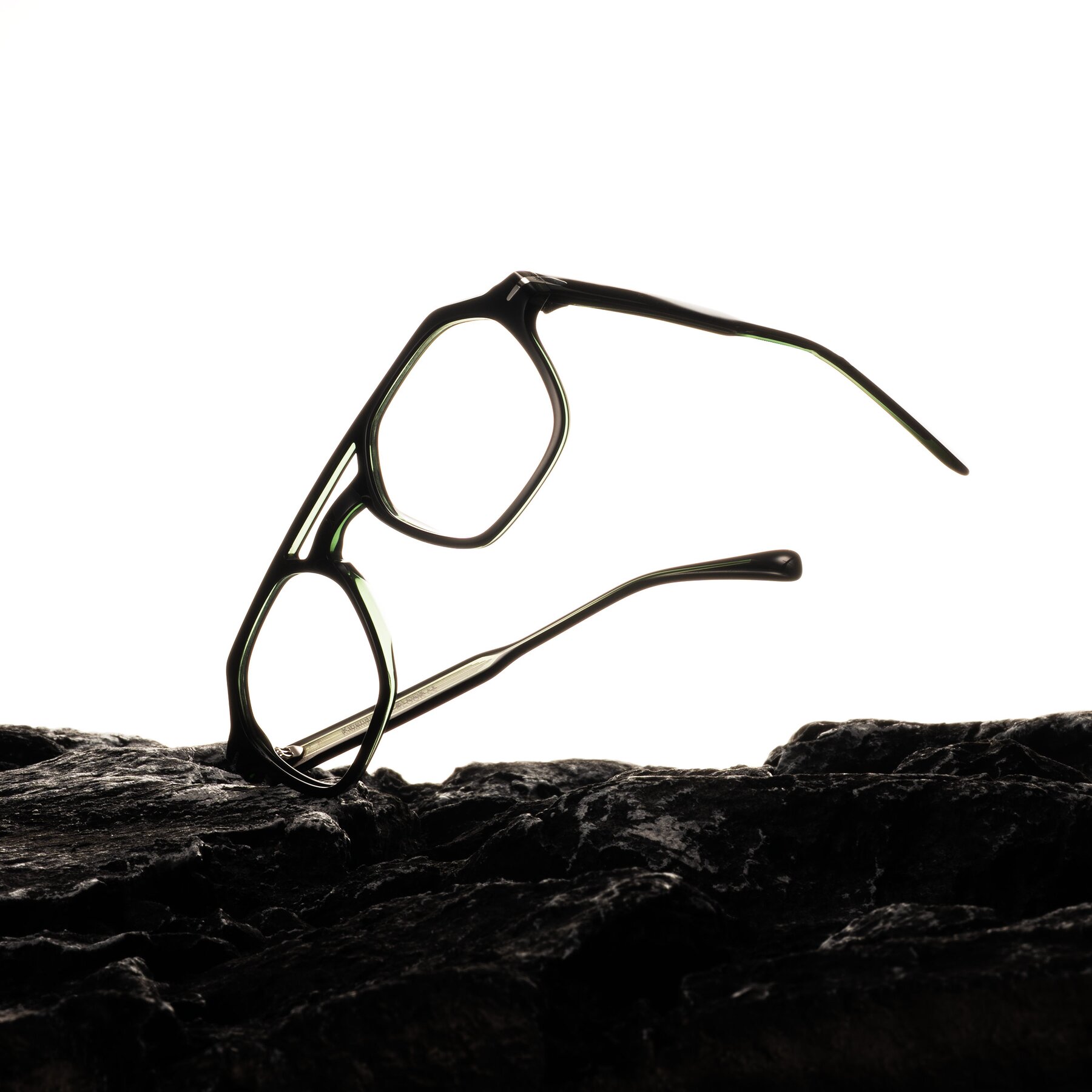 Lifestyle photography #2 of Kibandou in Black/Green with Clear Blue Light Blocking Lenses