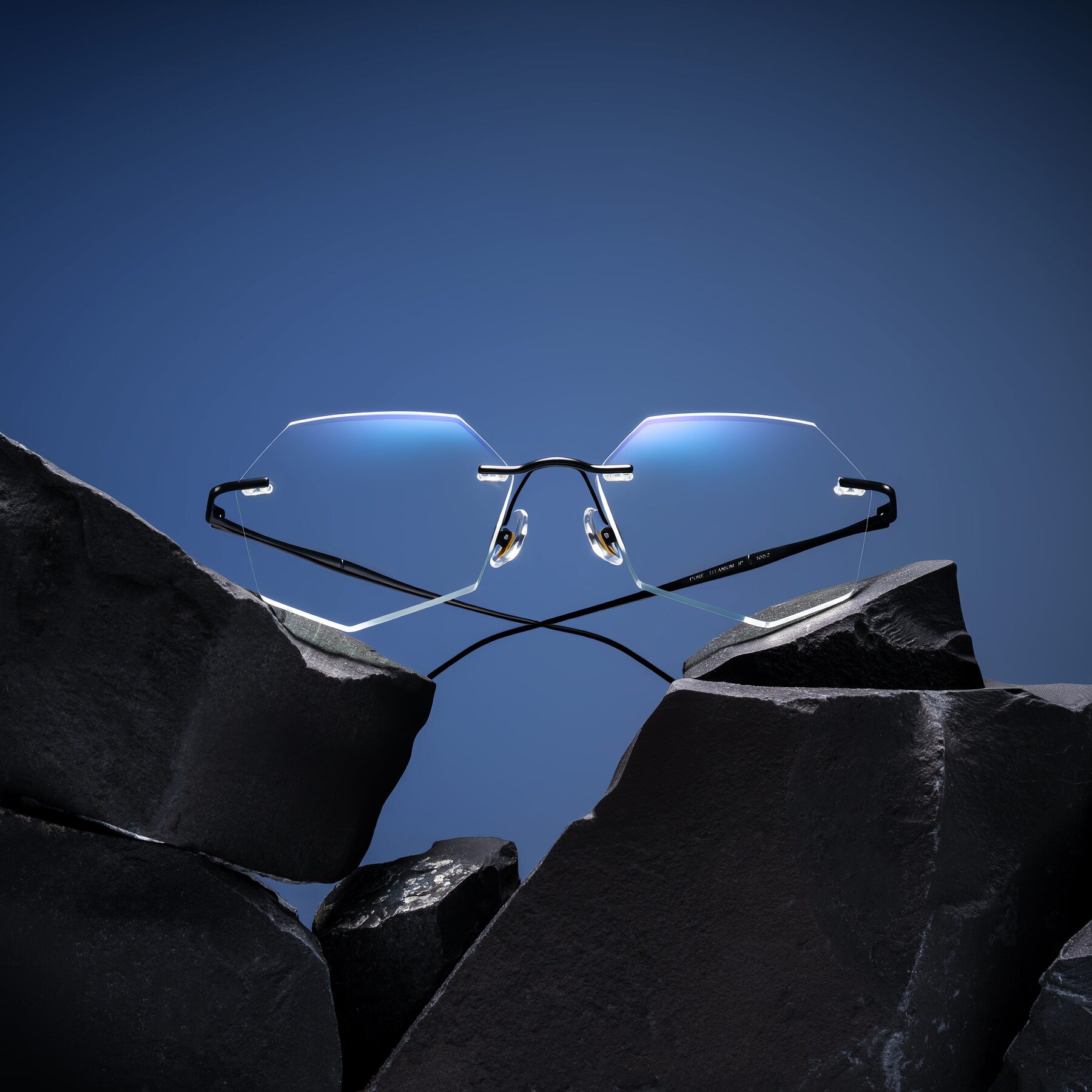 Lifestyle photography #1 of Edme in Matte Black with Clear Blue Light Blocking Lenses