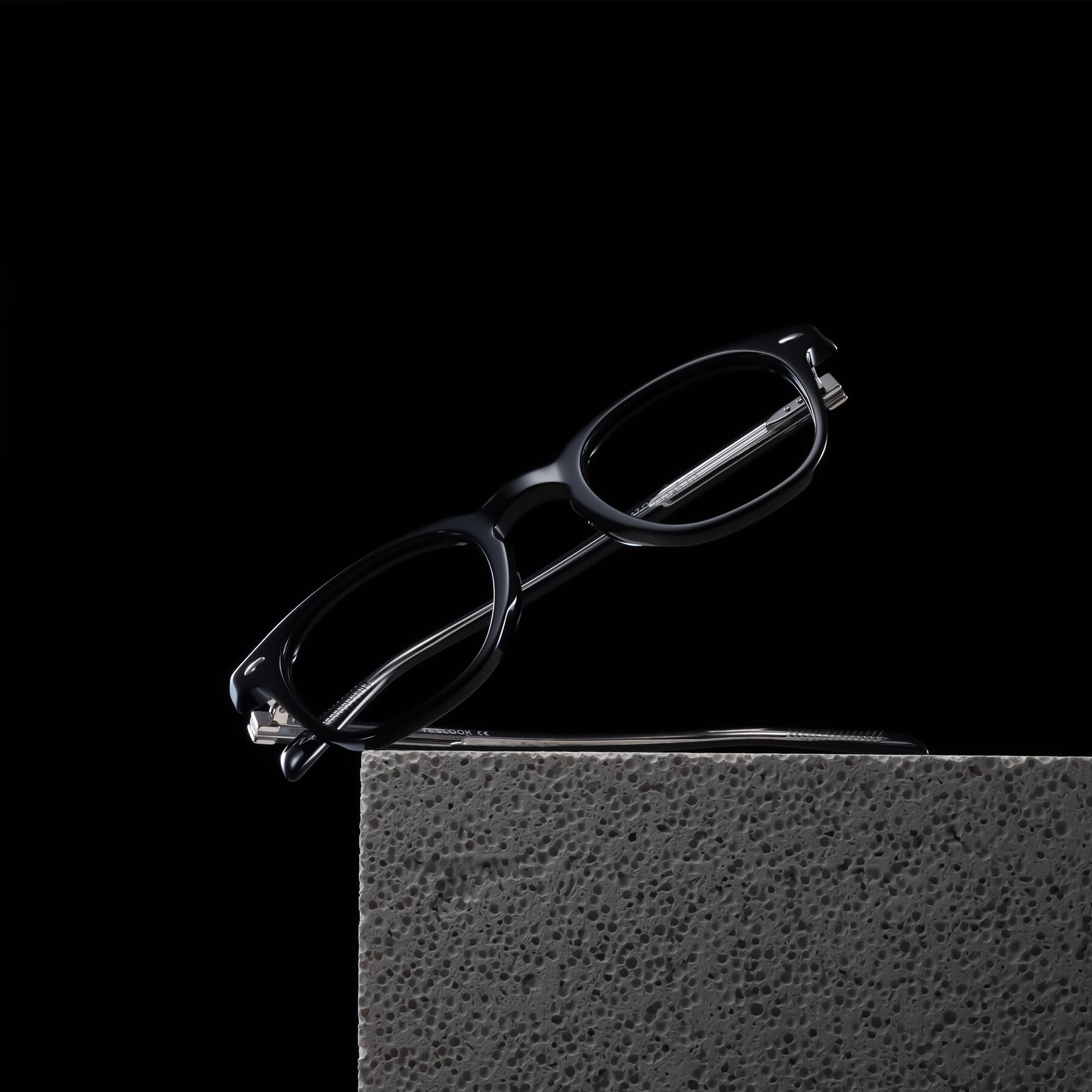 Lifestyle photography #1 of Palu in Black with Clear Blue Light Blocking Lenses