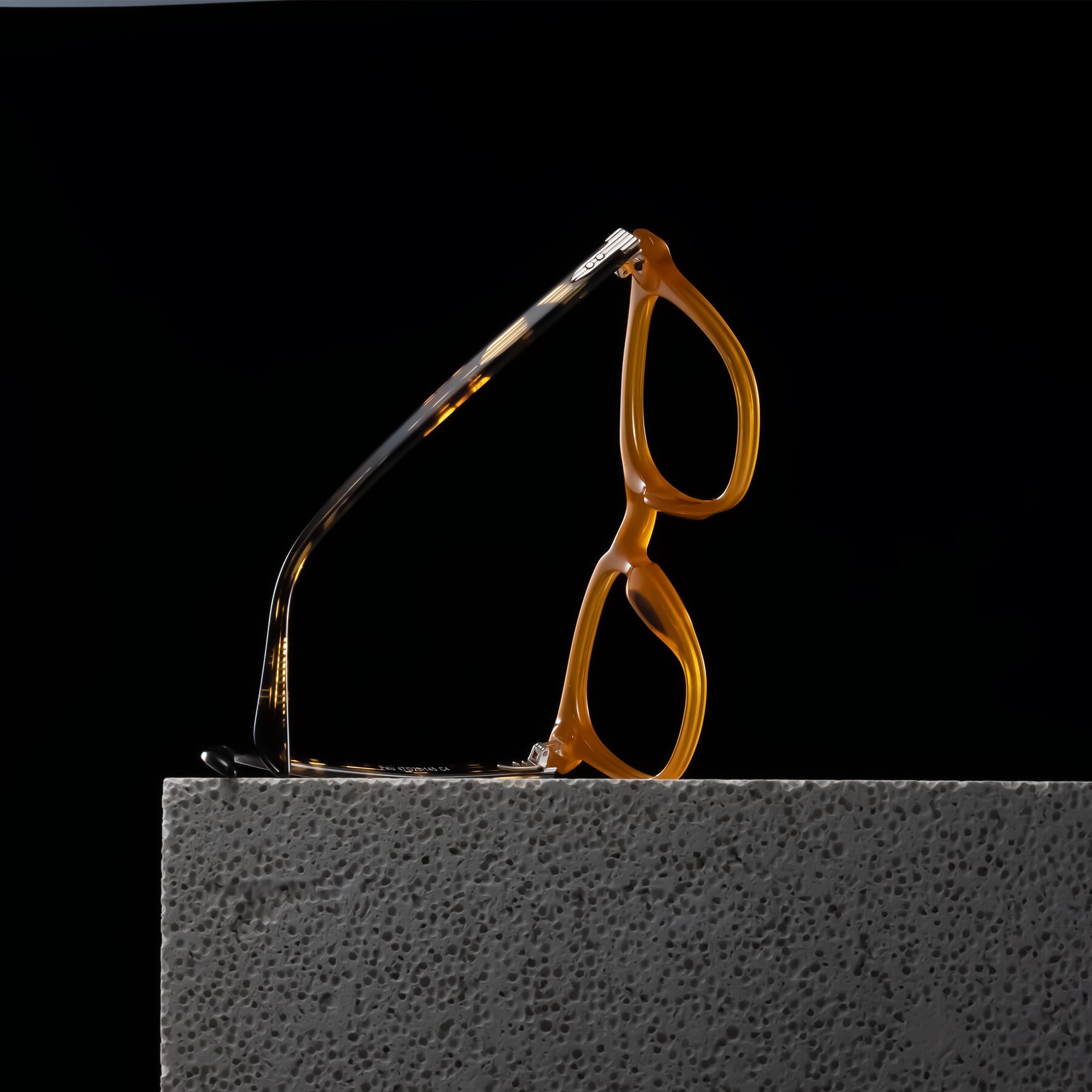 Lifestyle photography #2 of Palu in Honey/Tortoise with Clear Eyeglass Lenses