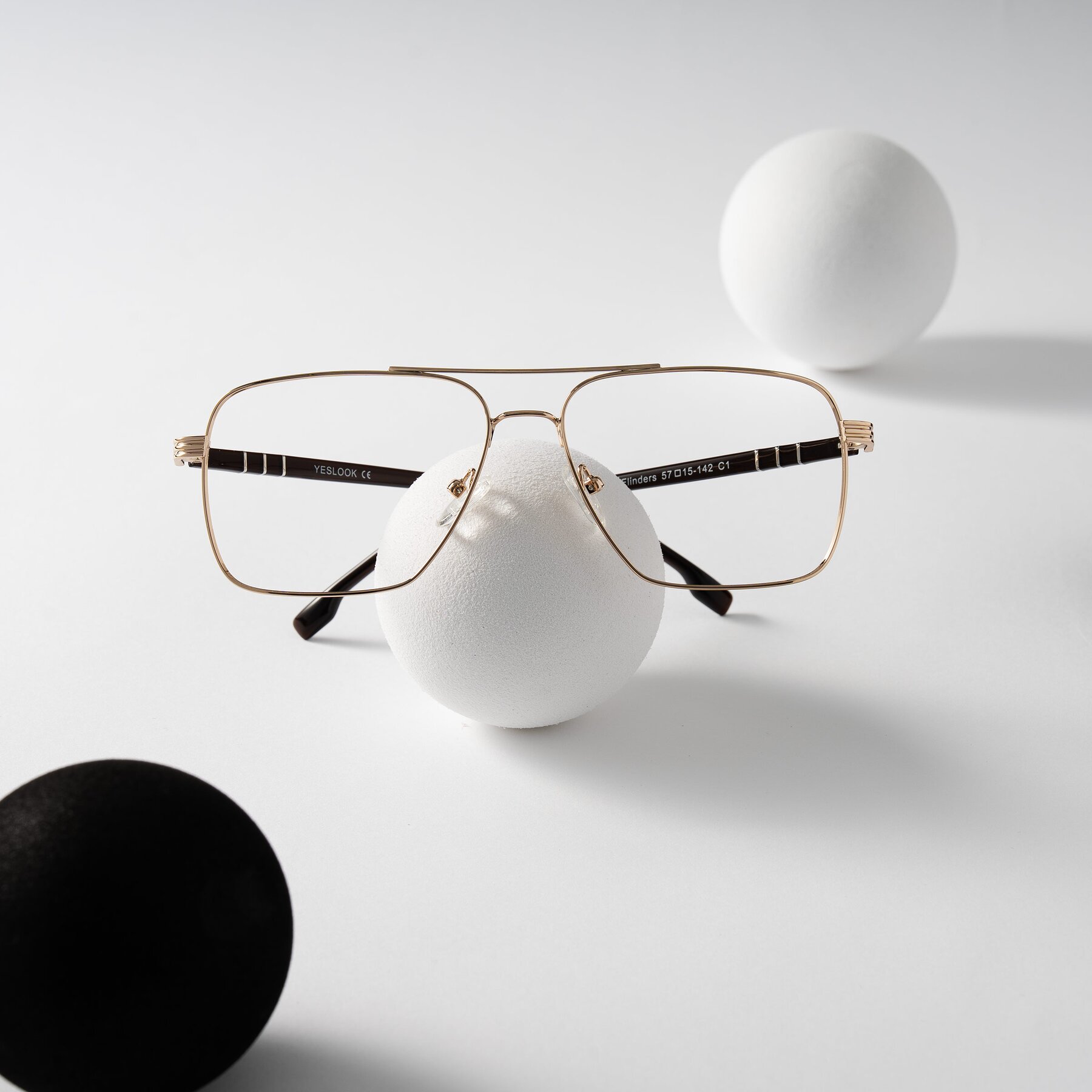 Lifestyle photography #1 of Flinders in Gold with Clear Eyeglass Lenses