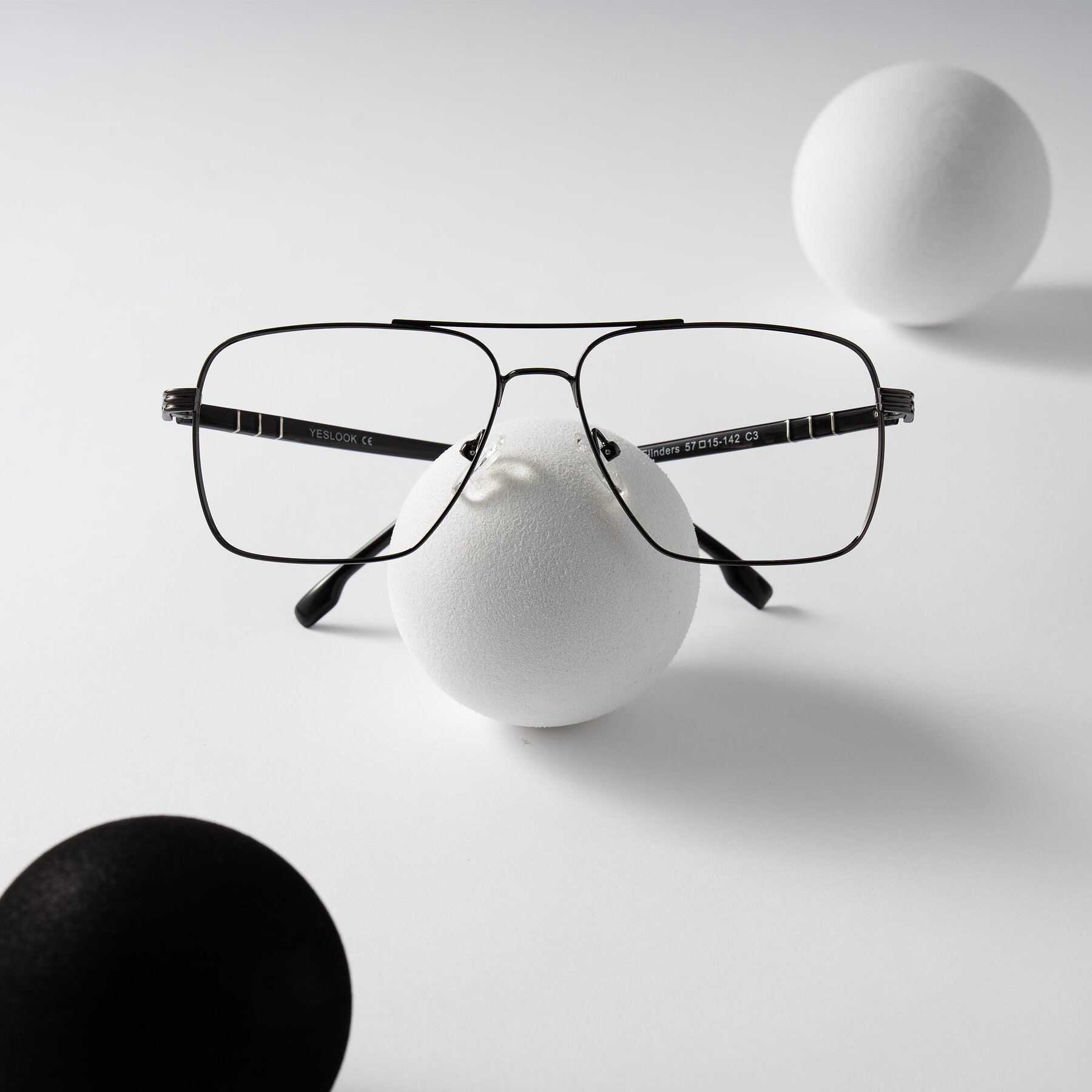 Lifestyle photography #1 of Flinders in Gunmetal with Clear Reading Eyeglass Lenses