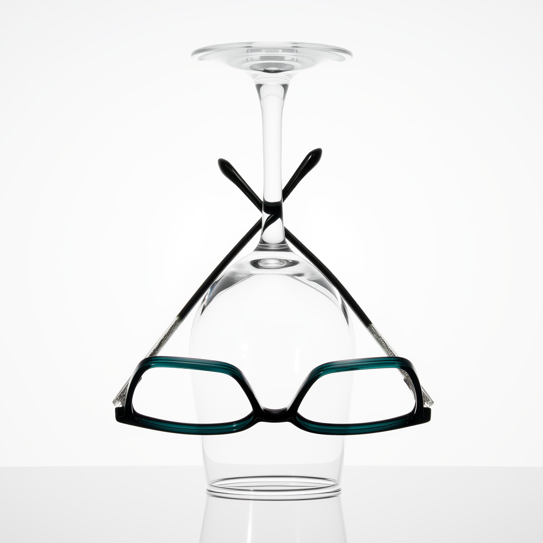 Lifestyle photography #1 of Colemers in Dark Green with Clear Eyeglass Lenses