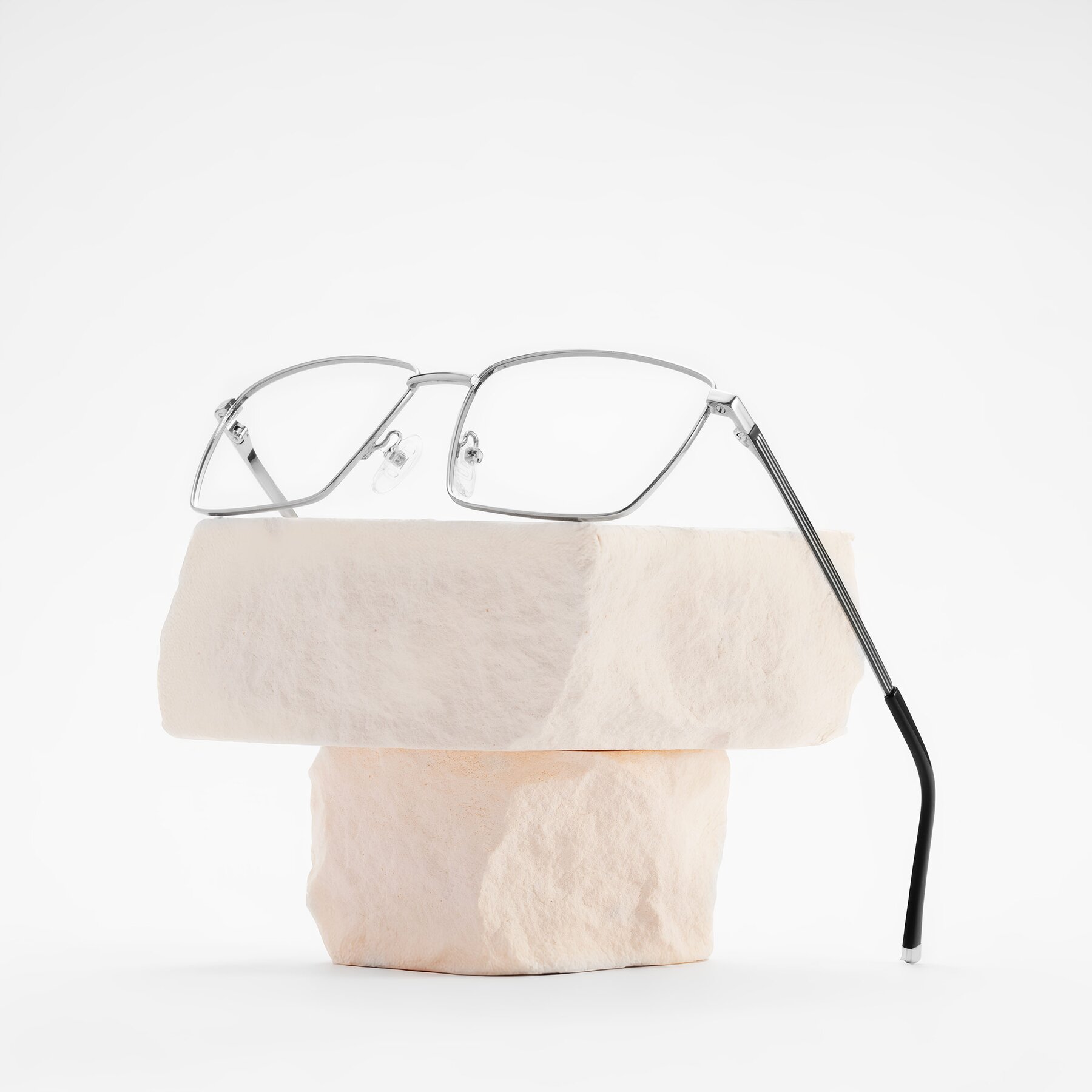 Men's lifestyle photography #1 of Lynch in Silver with Clear Reading Eyeglass Lenses