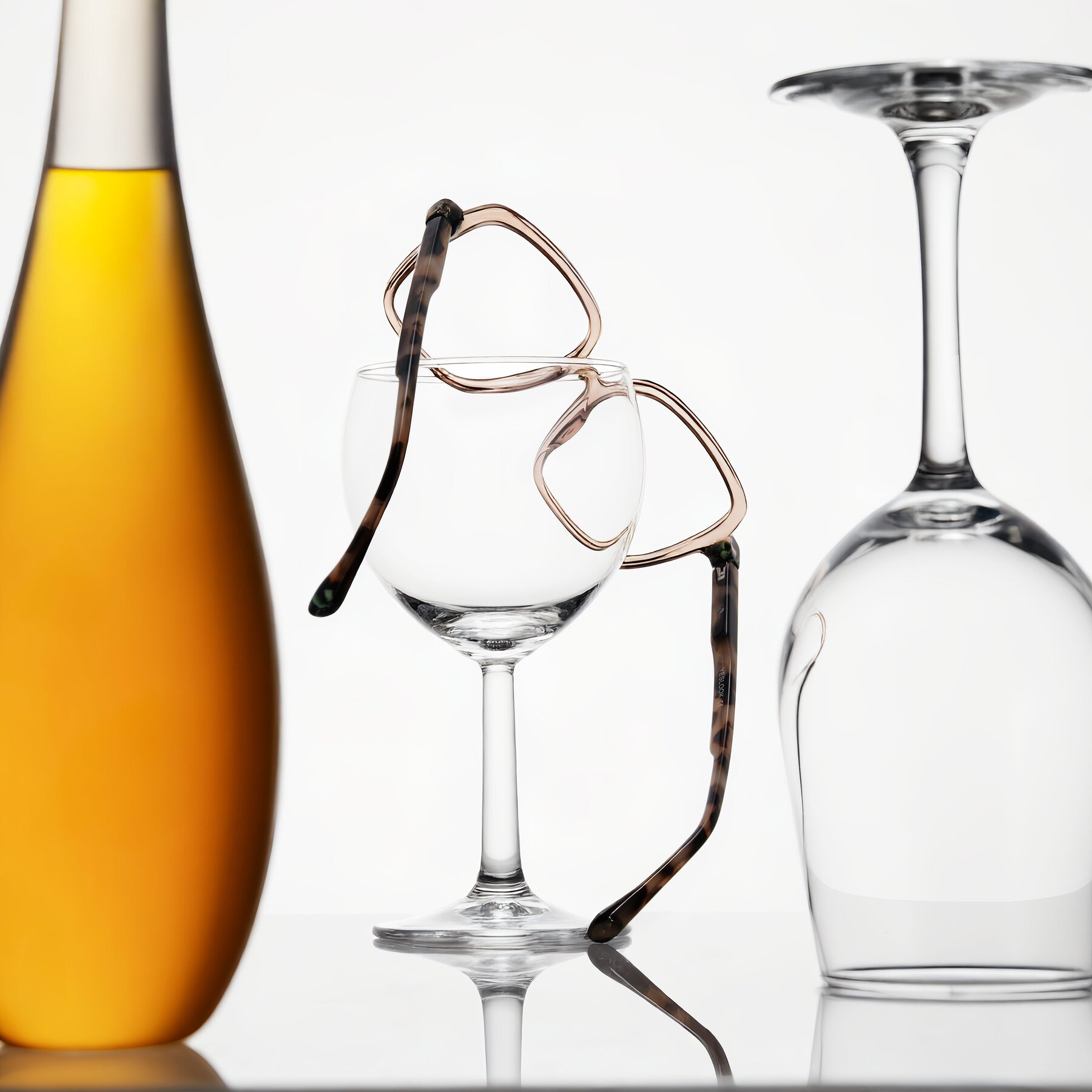 Lifestyle photography #2 of Huynh in Blush Brown/Ivory Tortoise with Clear Reading Eyeglass Lenses