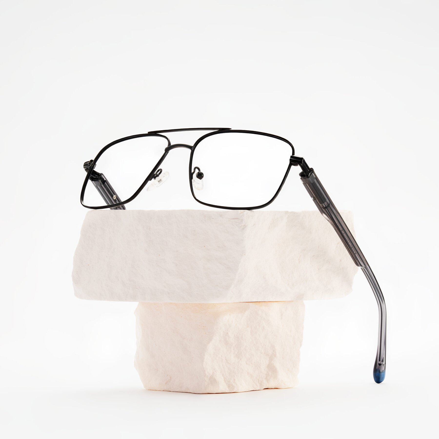 Lifestyle photography #1 of Banten in Black with Clear Eyeglass Lenses