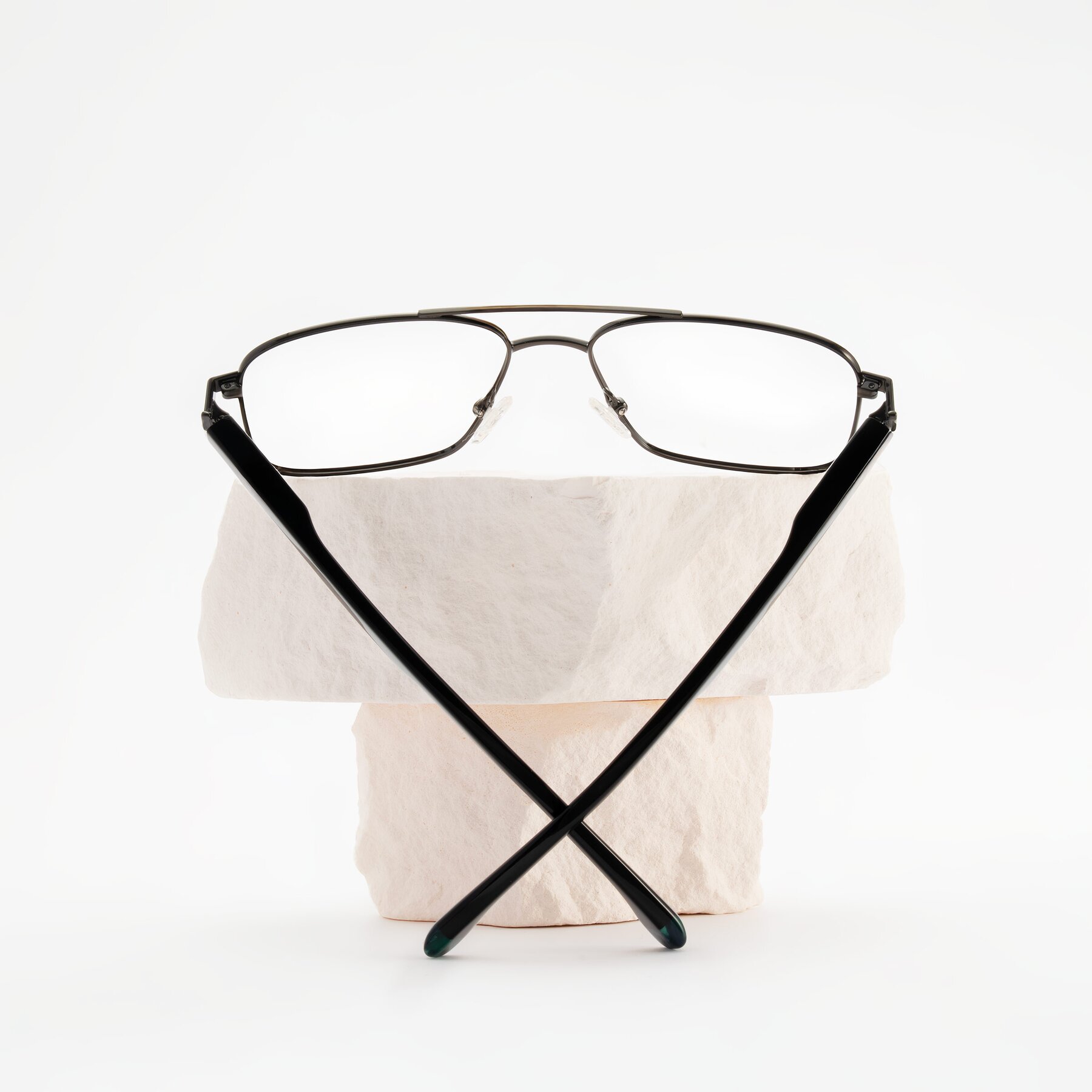 Lifestyle photography #2 of Banten in Gunmetal with Clear Reading Eyeglass Lenses