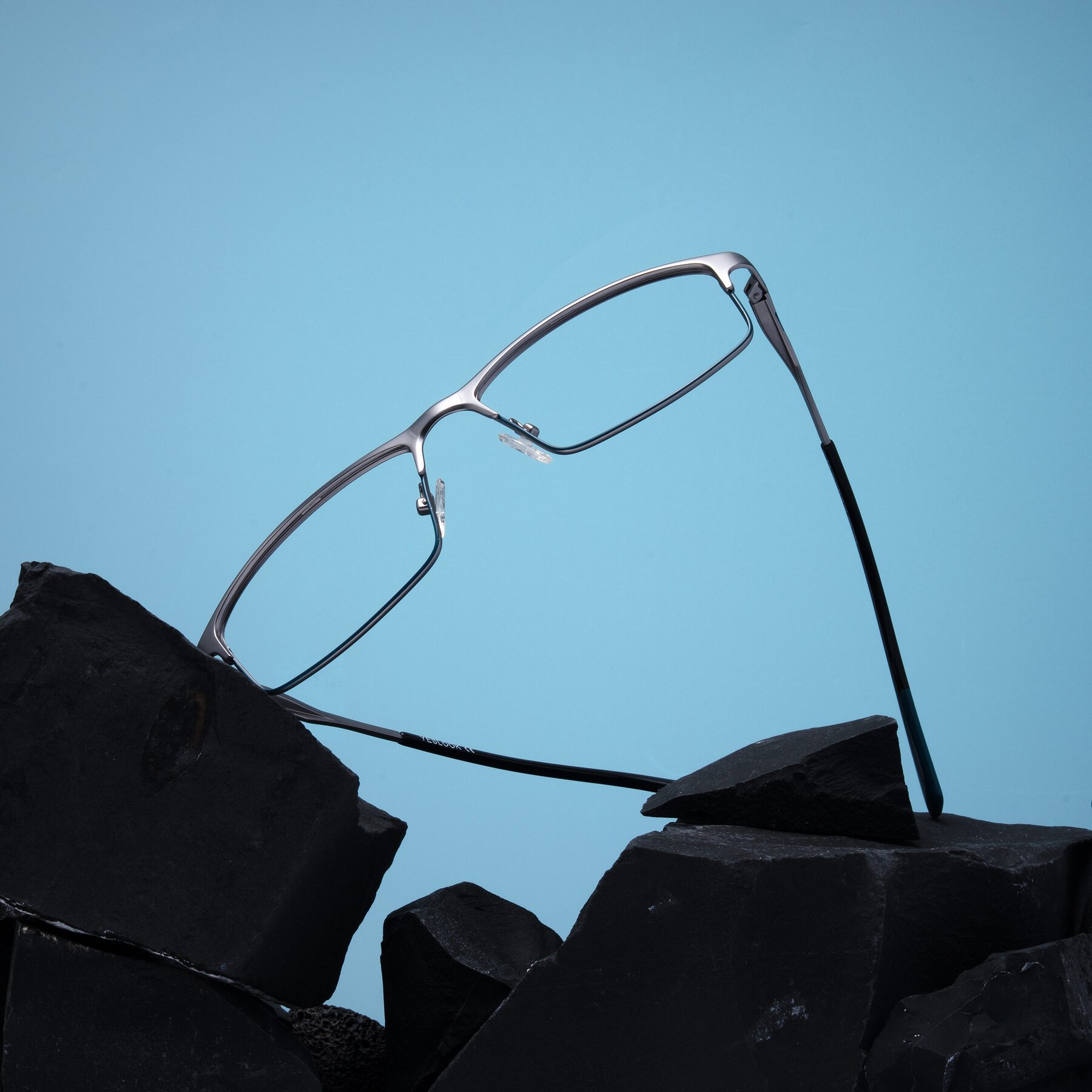 Lifestyle photography #1 of Monnow in Silver/Peacock Blue with Clear Reading Eyeglass Lenses