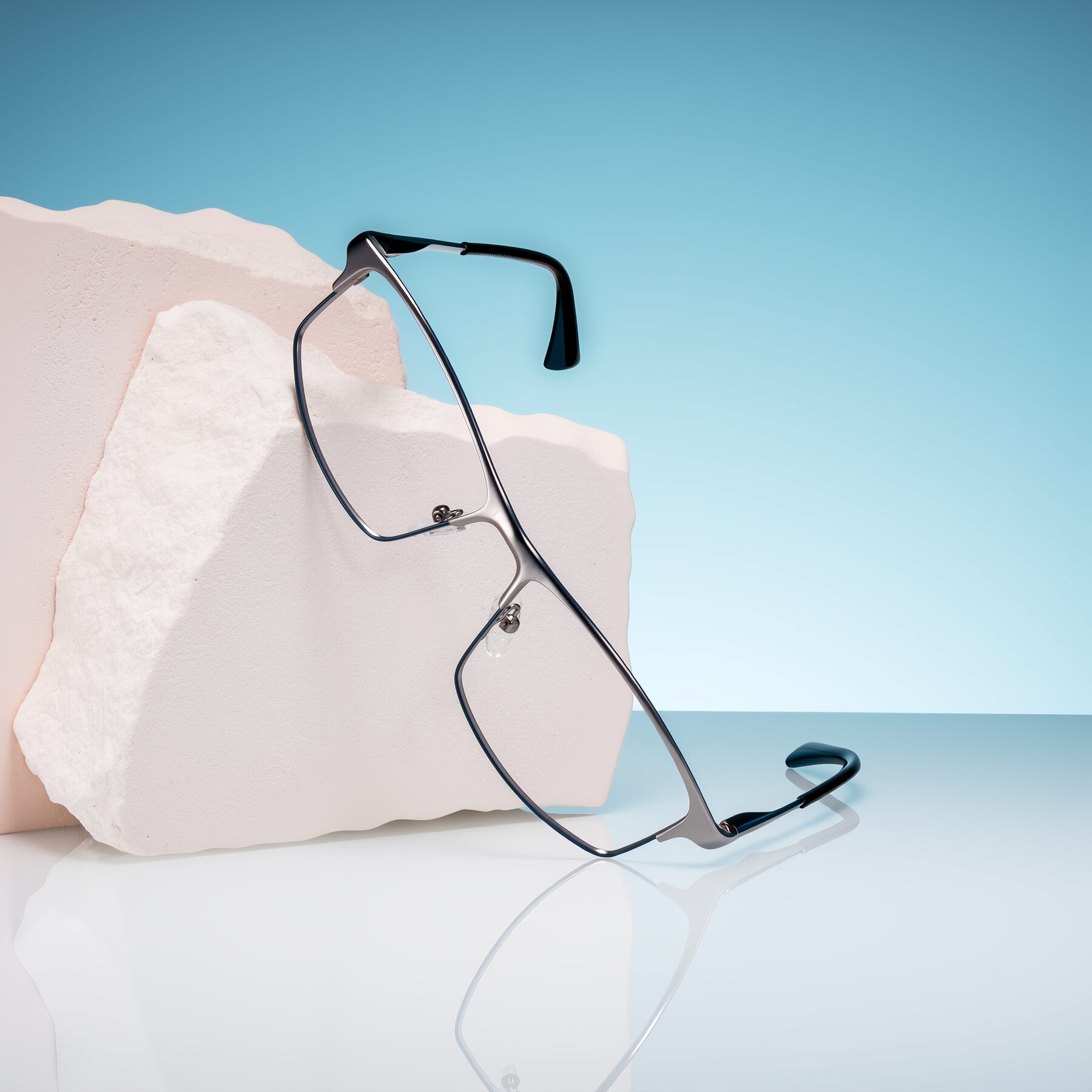 Lifestyle photography #1 of Monnow in Silver/Peacock Blue with Clear Reading Eyeglass Lenses