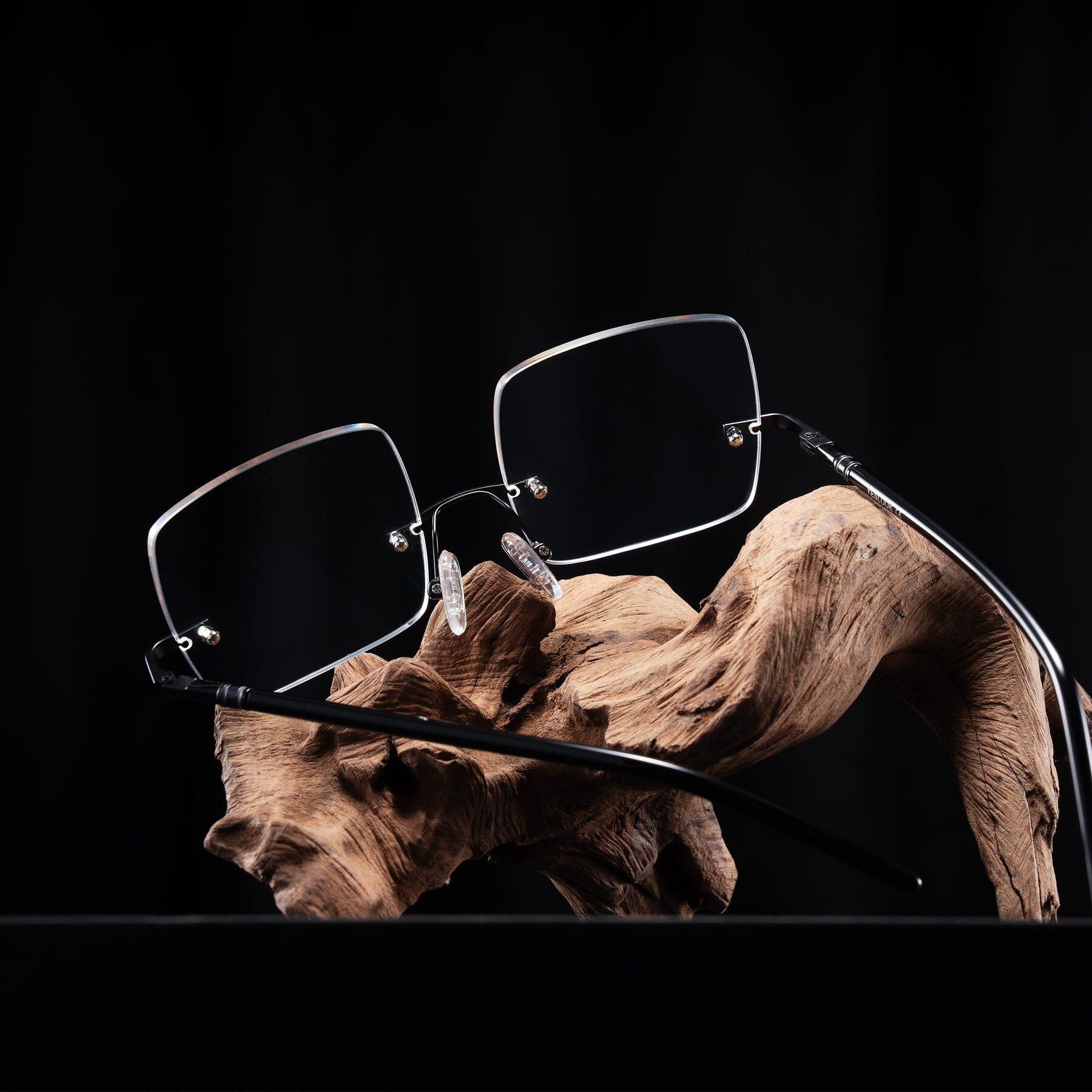 Lifestyle photography #1 of Ventura in Matte Black/Black with Clear Eyeglass Lenses