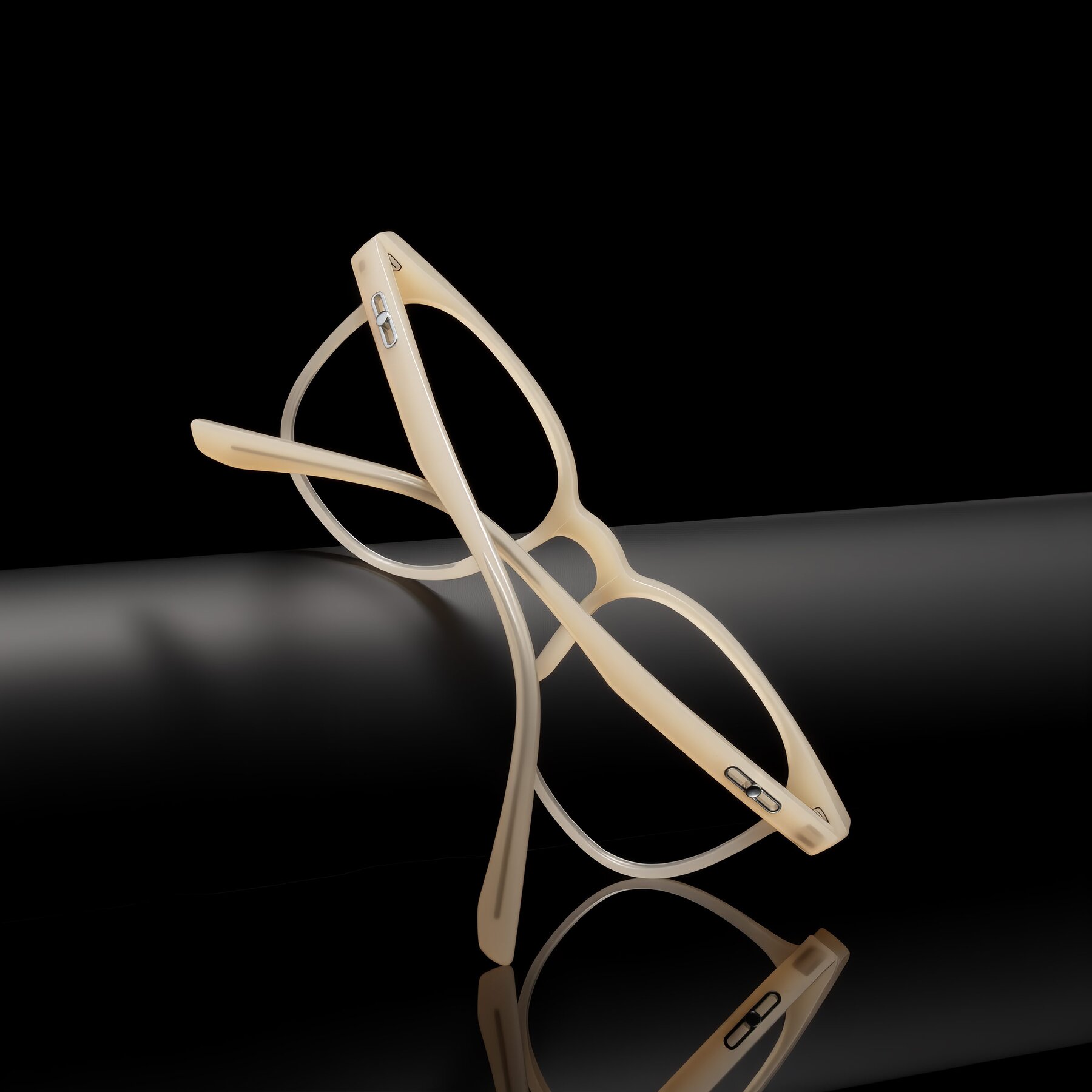 Lifestyle photography #1 of Ruhling in Apricot with Clear Eyeglass Lenses