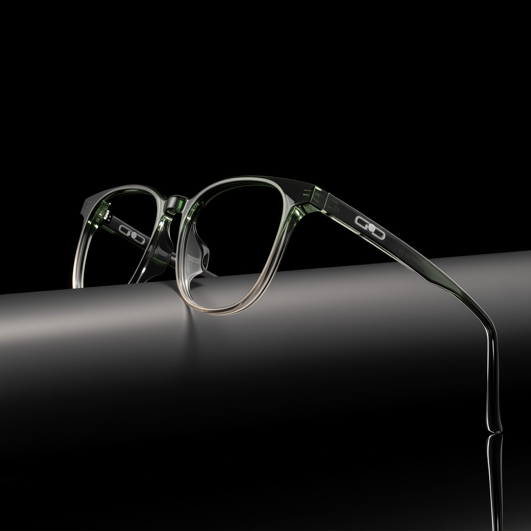 Lifestyle photography #1 of Ruhling in Gradient Green with Clear Eyeglass Lenses