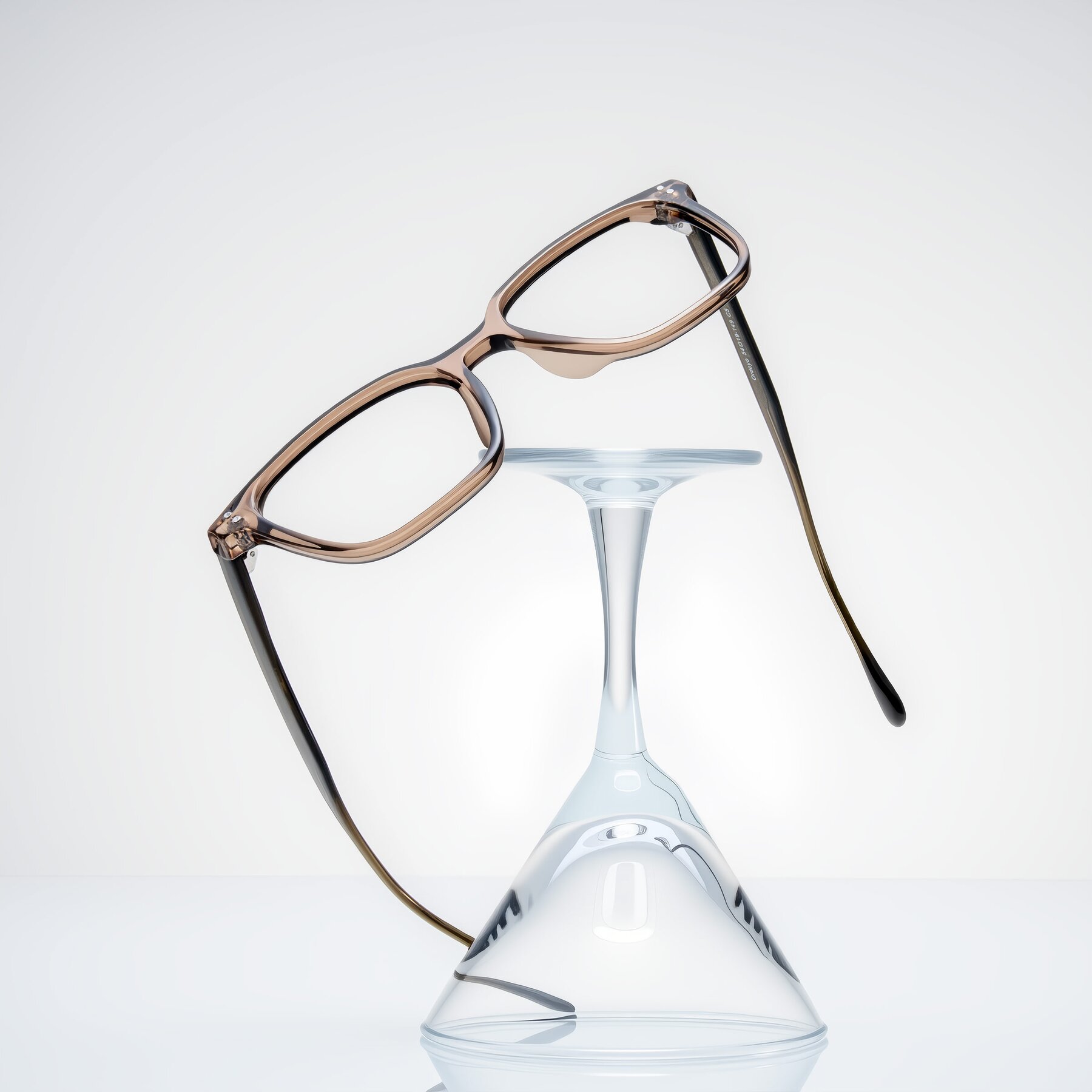 Lifestyle photography #1 of Ordoyo in Transparent Brown with Clear Eyeglass Lenses