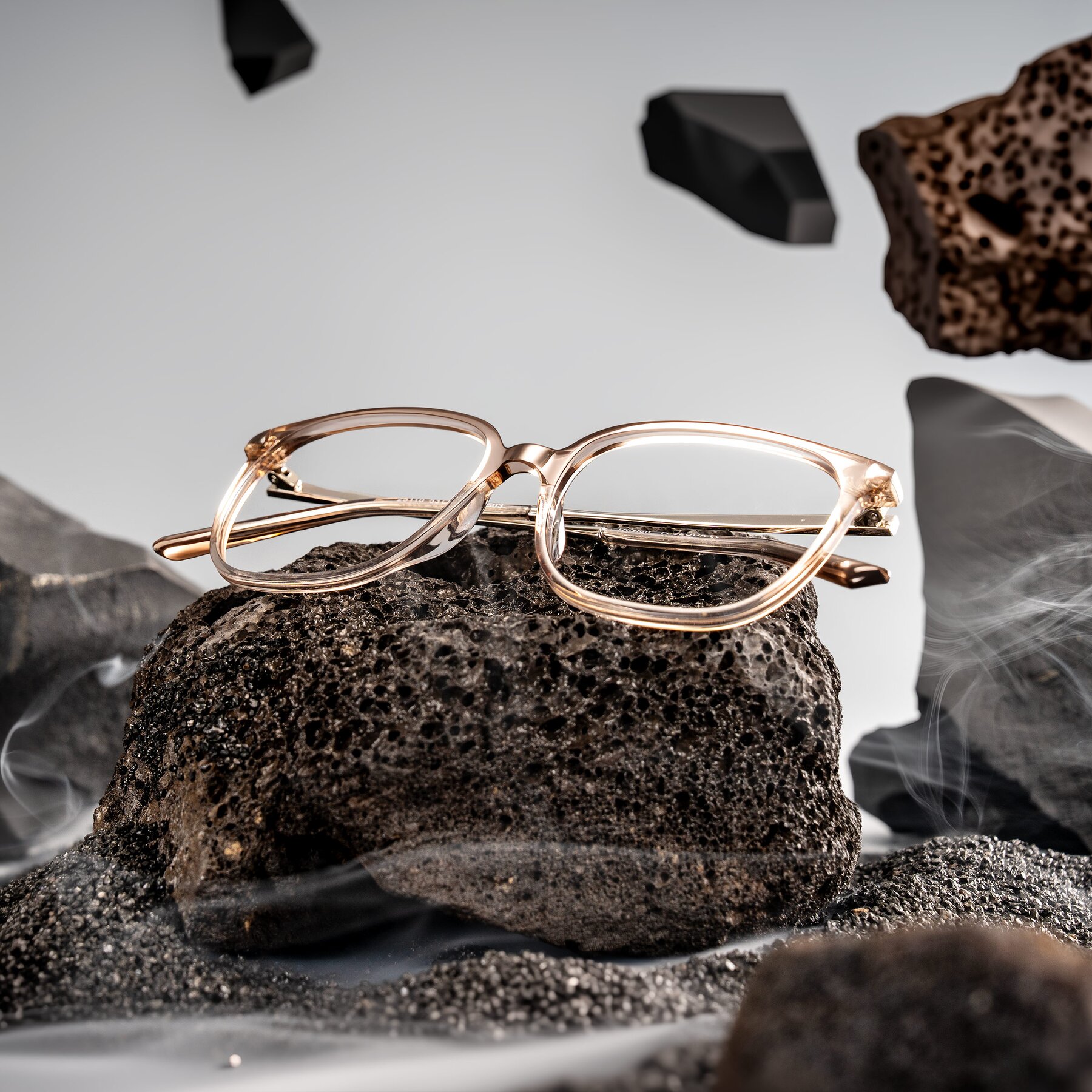 Lifestyle photography #1 of Trusten in Transparent Brown with Clear Eyeglass Lenses