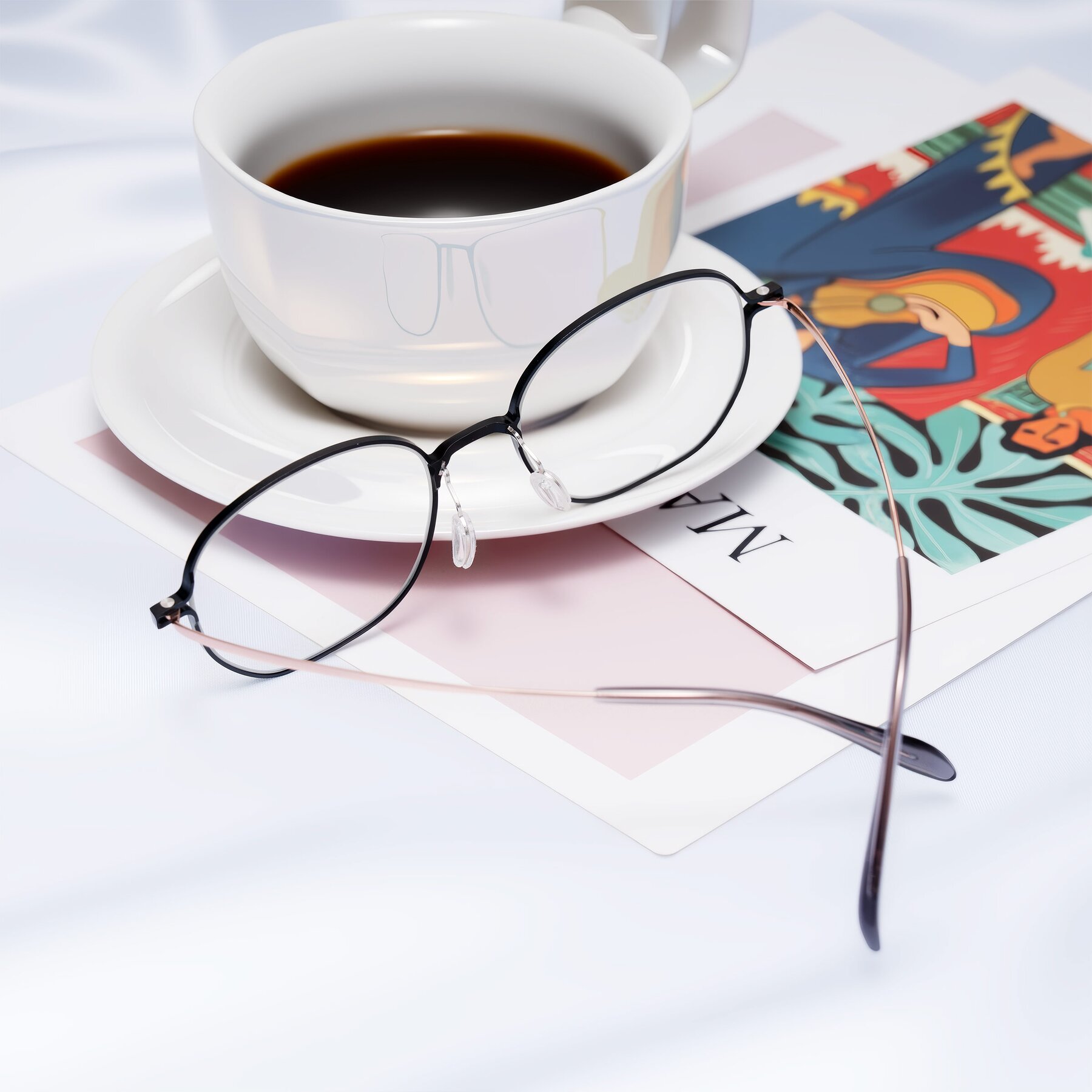 Lifestyle photography #1 of Choza in Black/Rose Gold with Clear Eyeglass Lenses