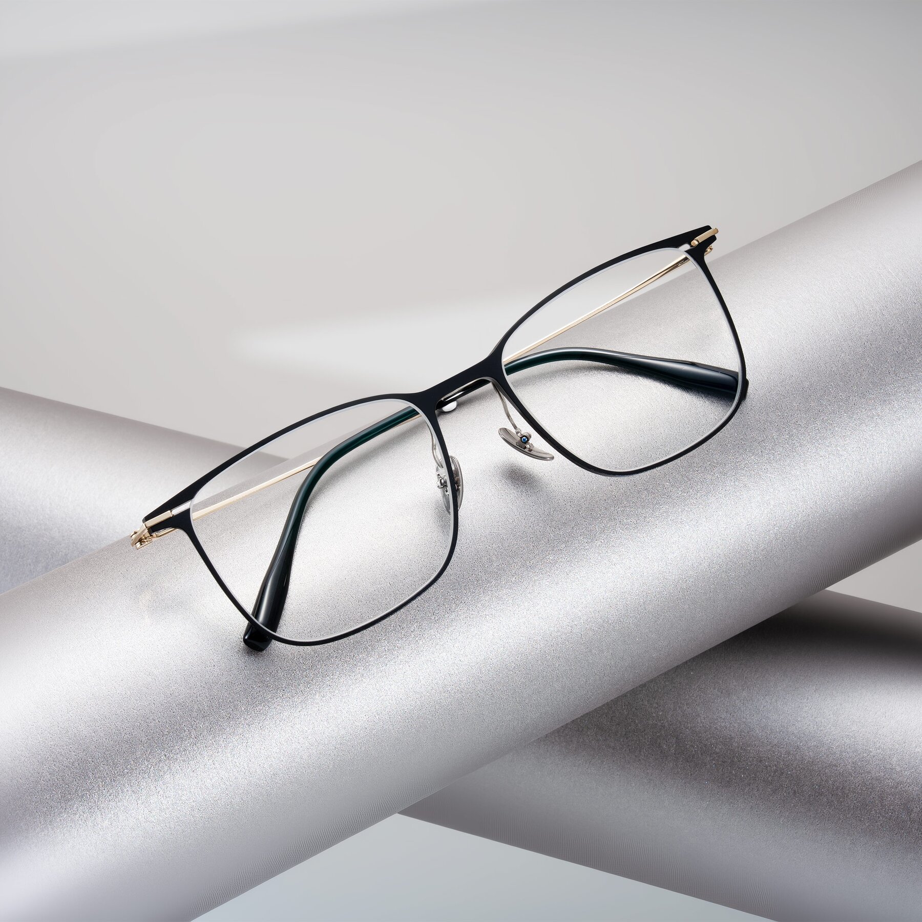 Lifestyle photography #1 of Moua in Black/Gold with Clear Eyeglass Lenses