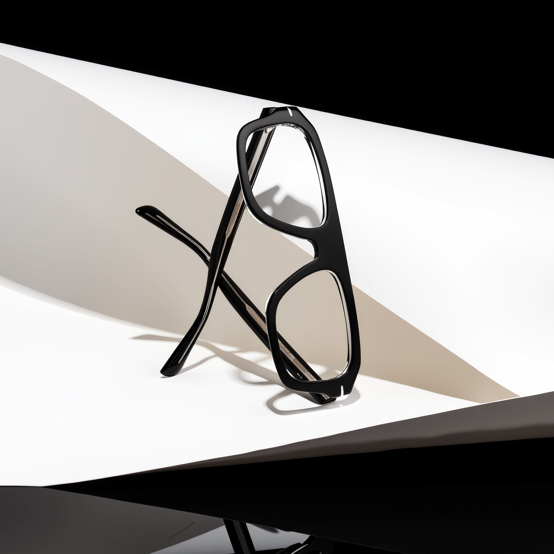 Lifestyle photography #1 of Petenwell in Black/Clear with Clear Eyeglass Lenses