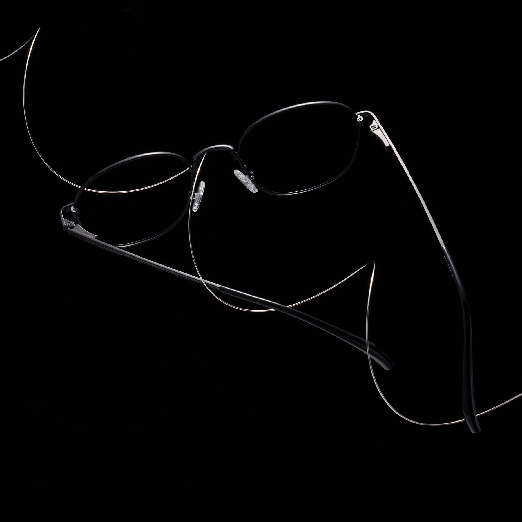 Lifestyle photography #1 of Inver in Black with Clear Eyeglass Lenses
