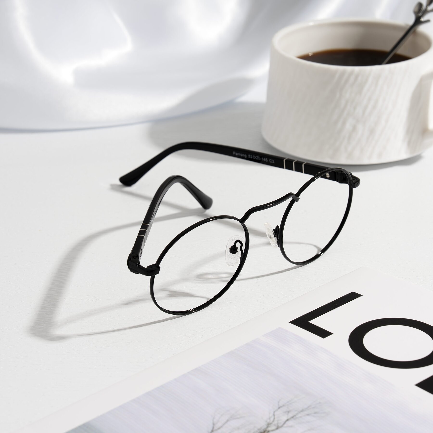 Lifestyle photography #1 of Parrong in Black with Clear Eyeglass Lenses