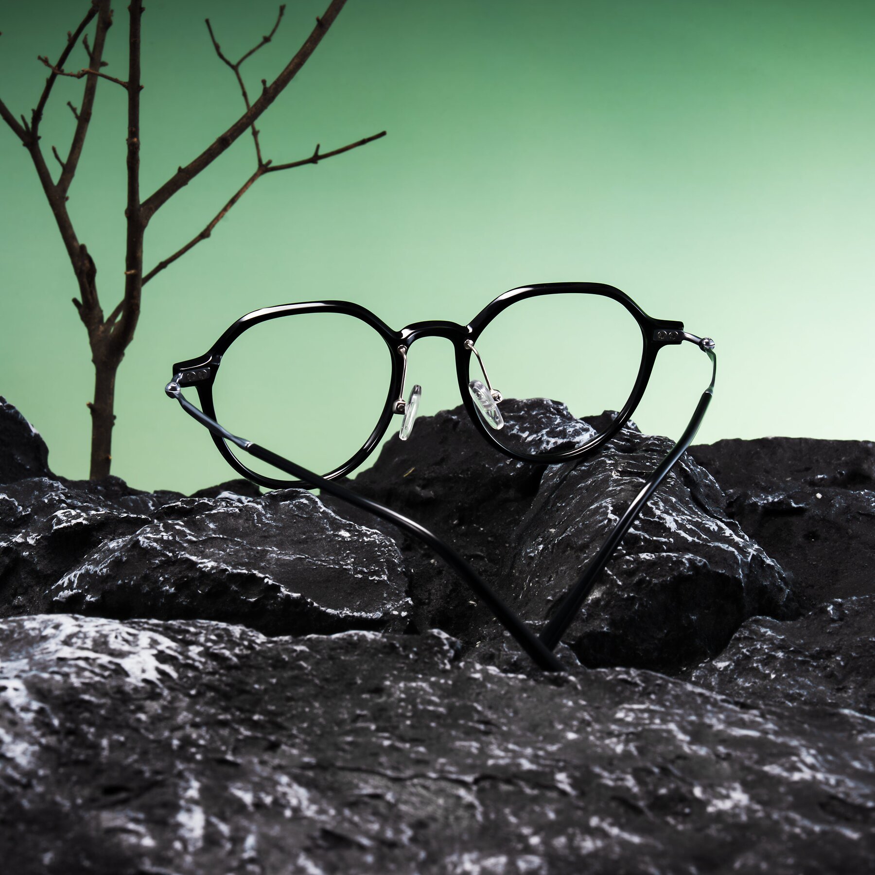 Lifestyle photography #2 of Ledesmo in Black with Clear Eyeglass Lenses