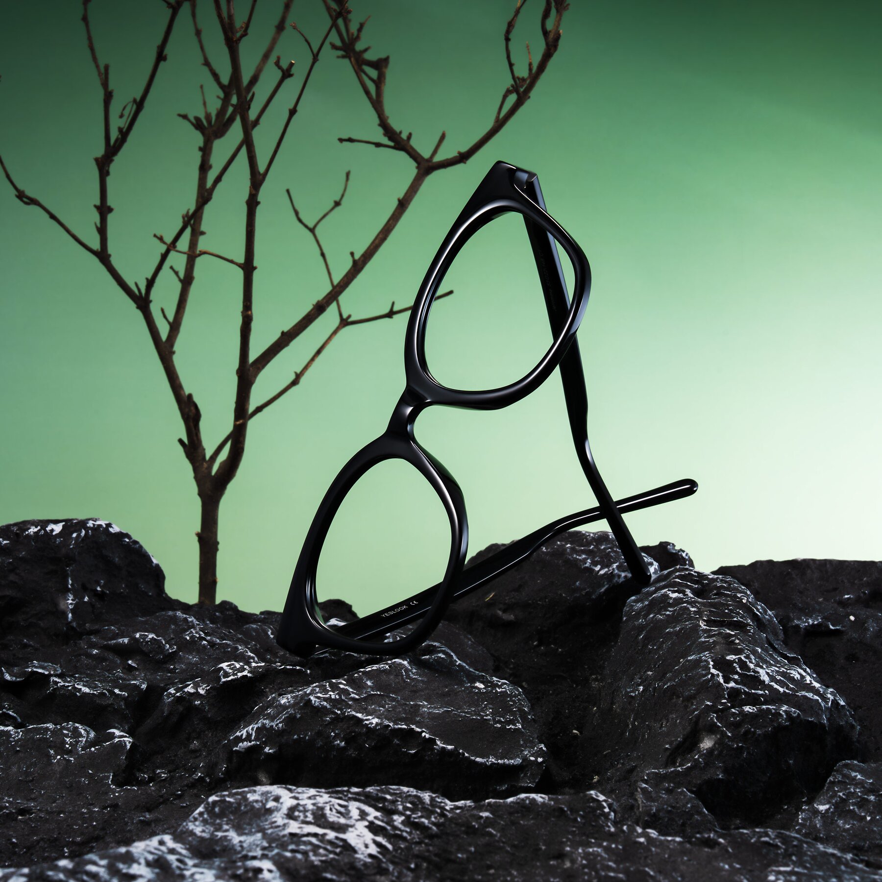 Lifestyle photography #1 of Jeromme in Black with Clear Eyeglass Lenses