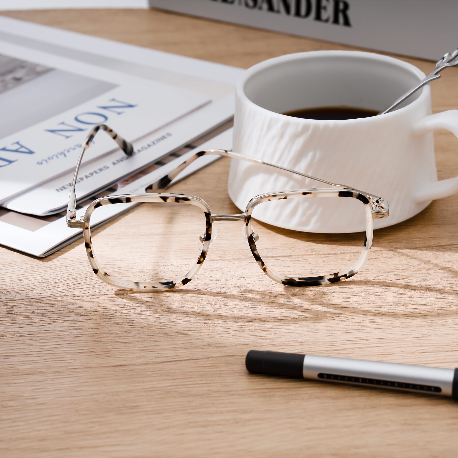 Lifestyle photography #1 of Guadiaro in Ivory Tortoise/Silver with Clear Eyeglass Lenses