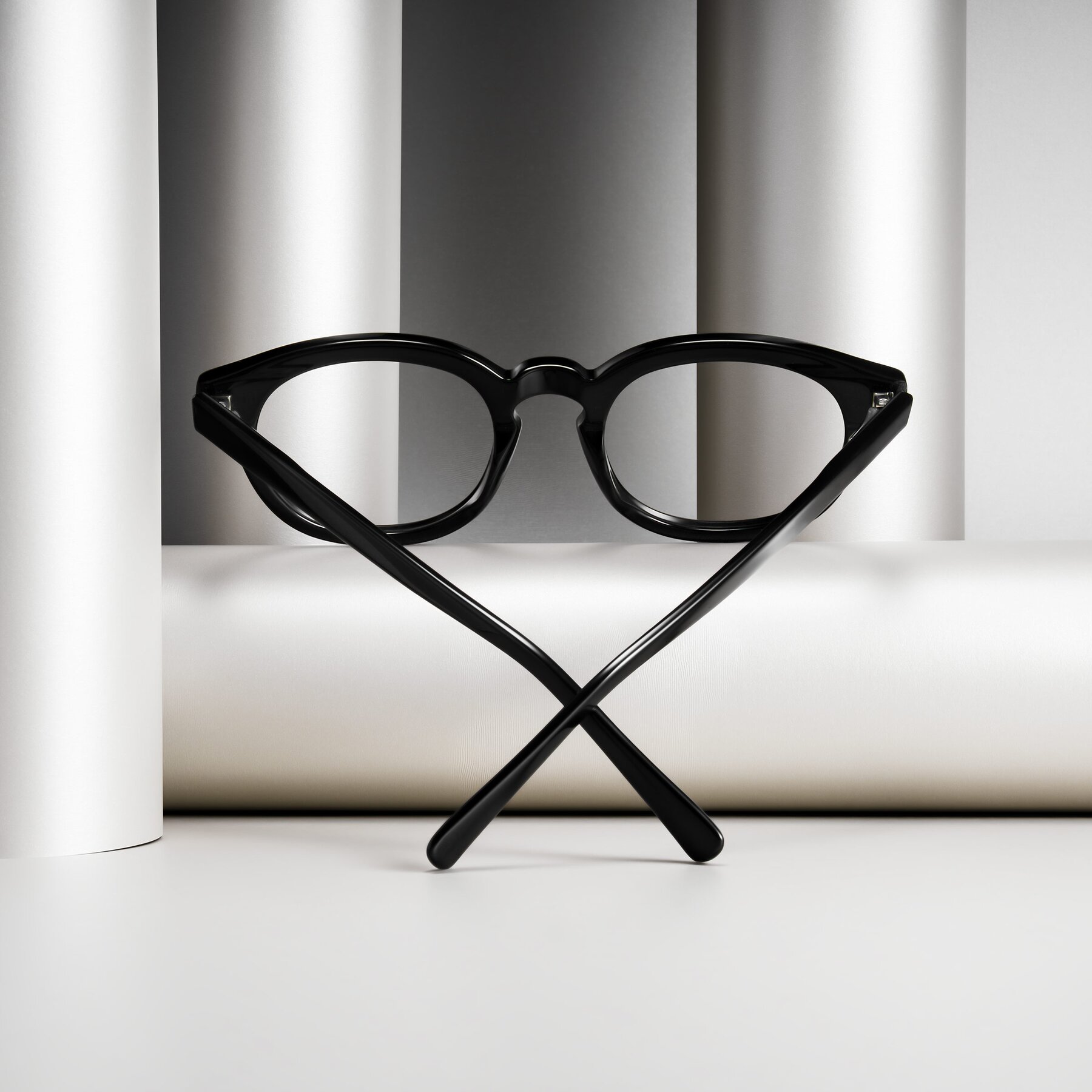 Lifestyle photography #1 of Nehrode in Black with Clear Eyeglass Lenses